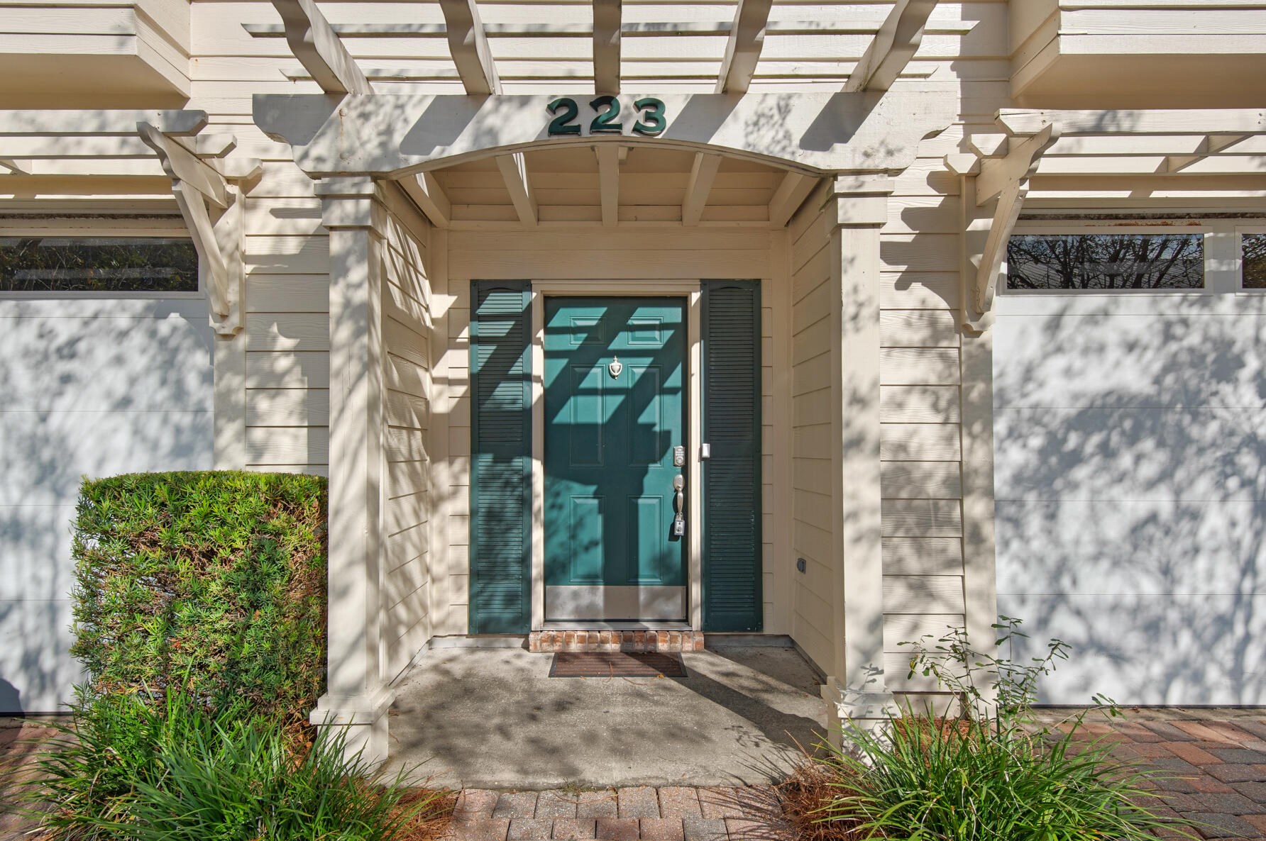 223 Mattie M Kelly Blvd, Destin FL  32541-2873 exterior