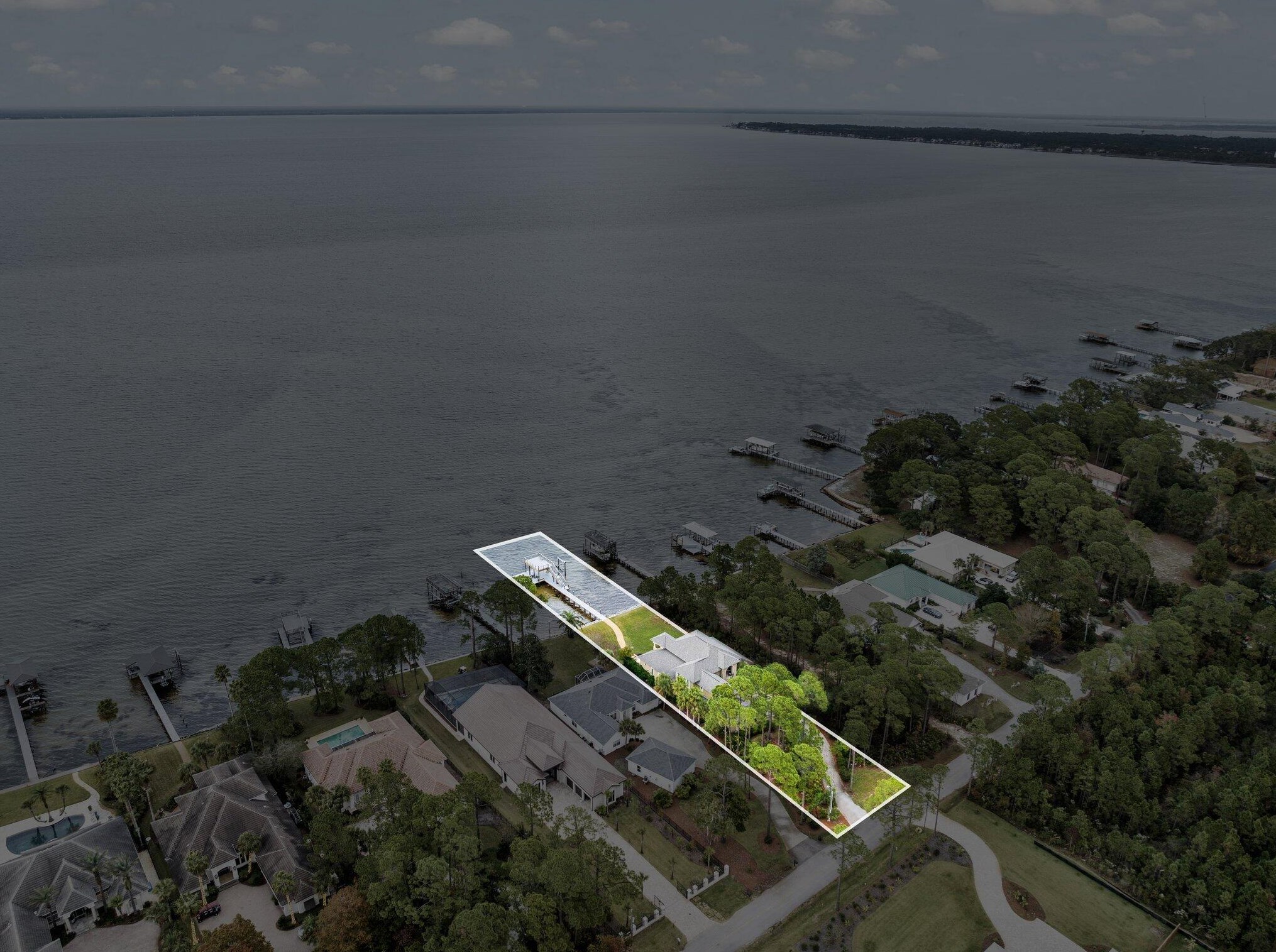 229 Crest Dr, Destin FL  32550-3929 exterior