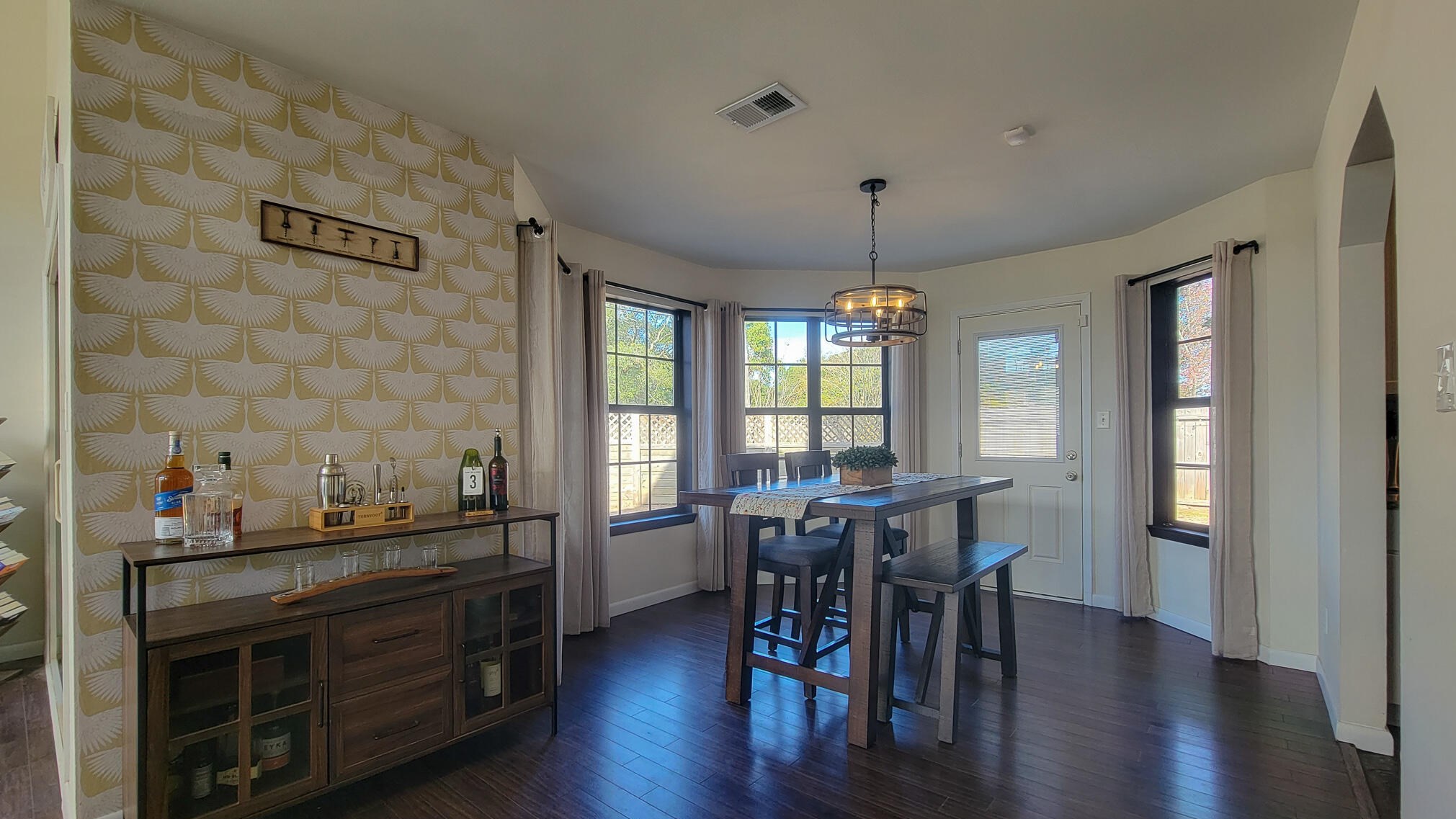 1600 Mariah Way, Fort Walton Beach FL  32547-1189 exterior