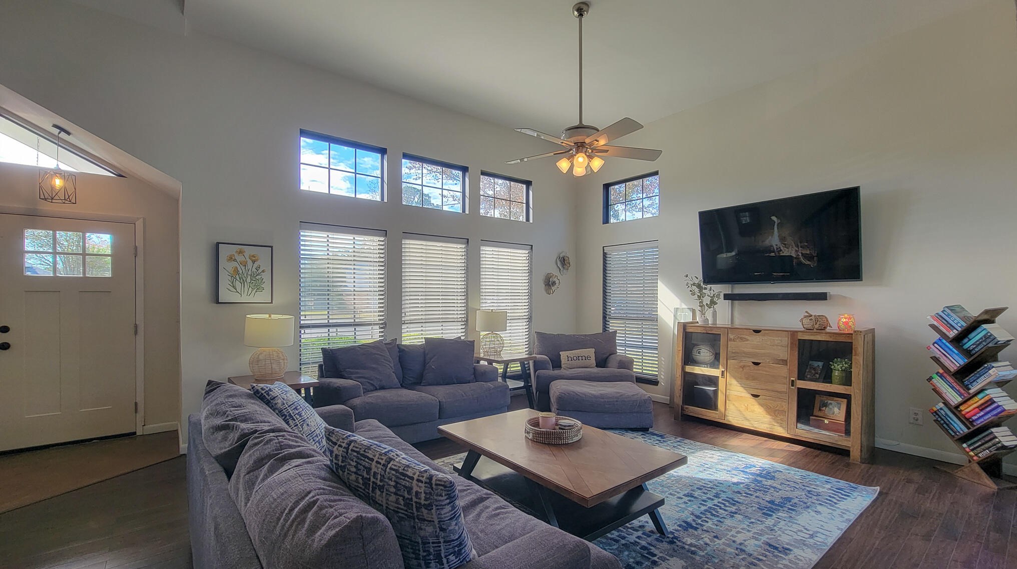 1600 Mariah Way, Fort Walton Beach FL  32547-1189 exterior