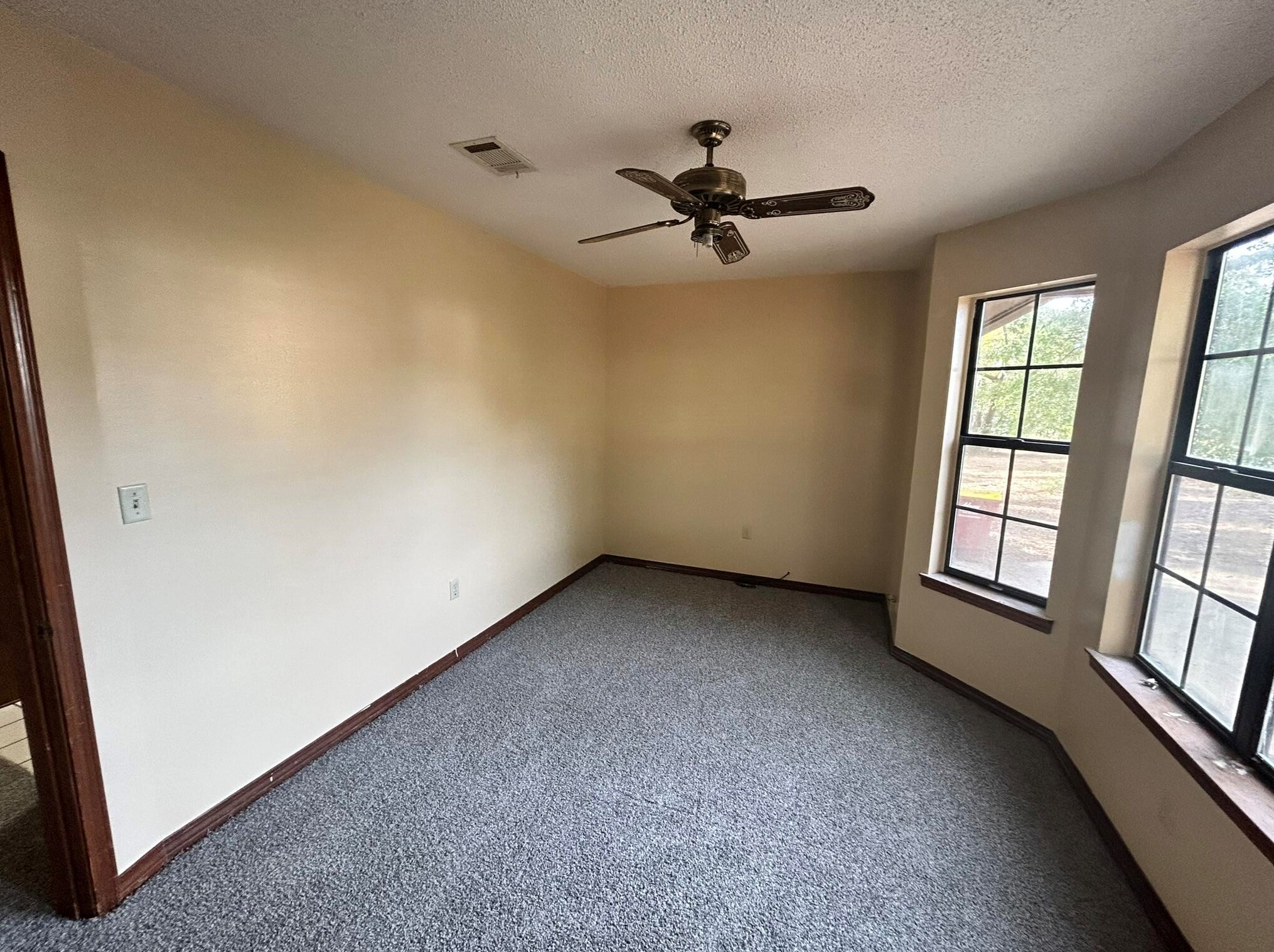 121 Jacob Dr, Crestview FL  32536-9589 exterior