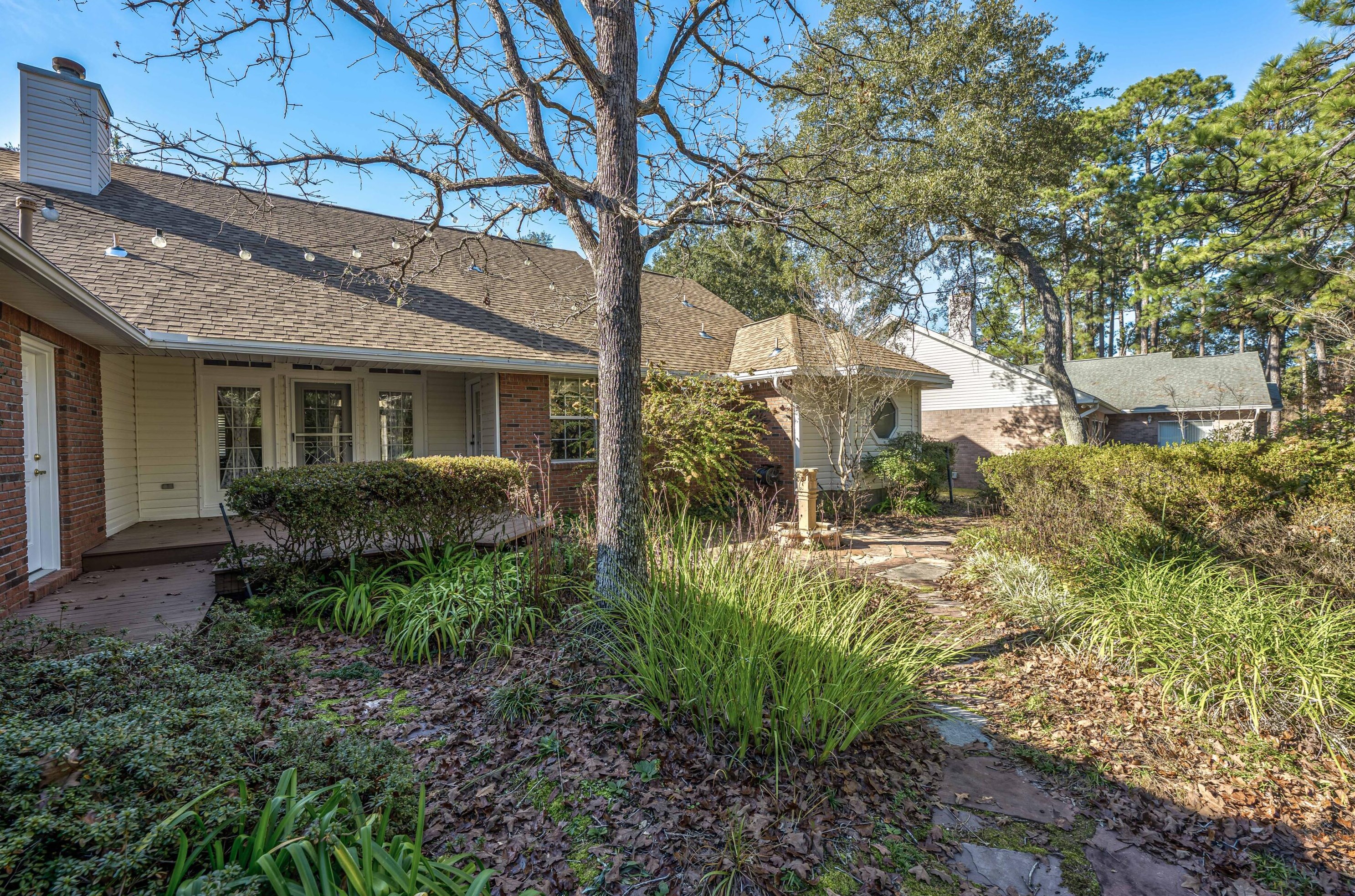 4548 Nancy Ward Ln, Niceville FL  32578-6802 exterior