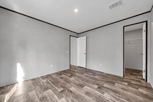 240 Lee Ann Ln, Defuniak Springs, FL 32433 - Photo 9