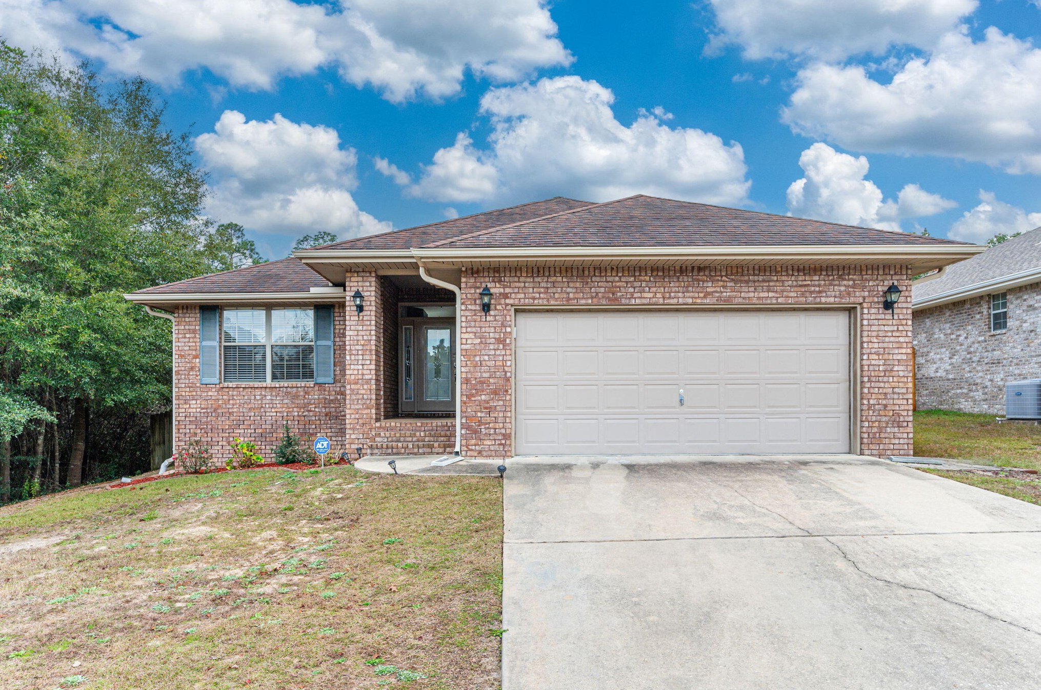 305 Gauntlet Dr, Crestview FL  32539-4366 exterior