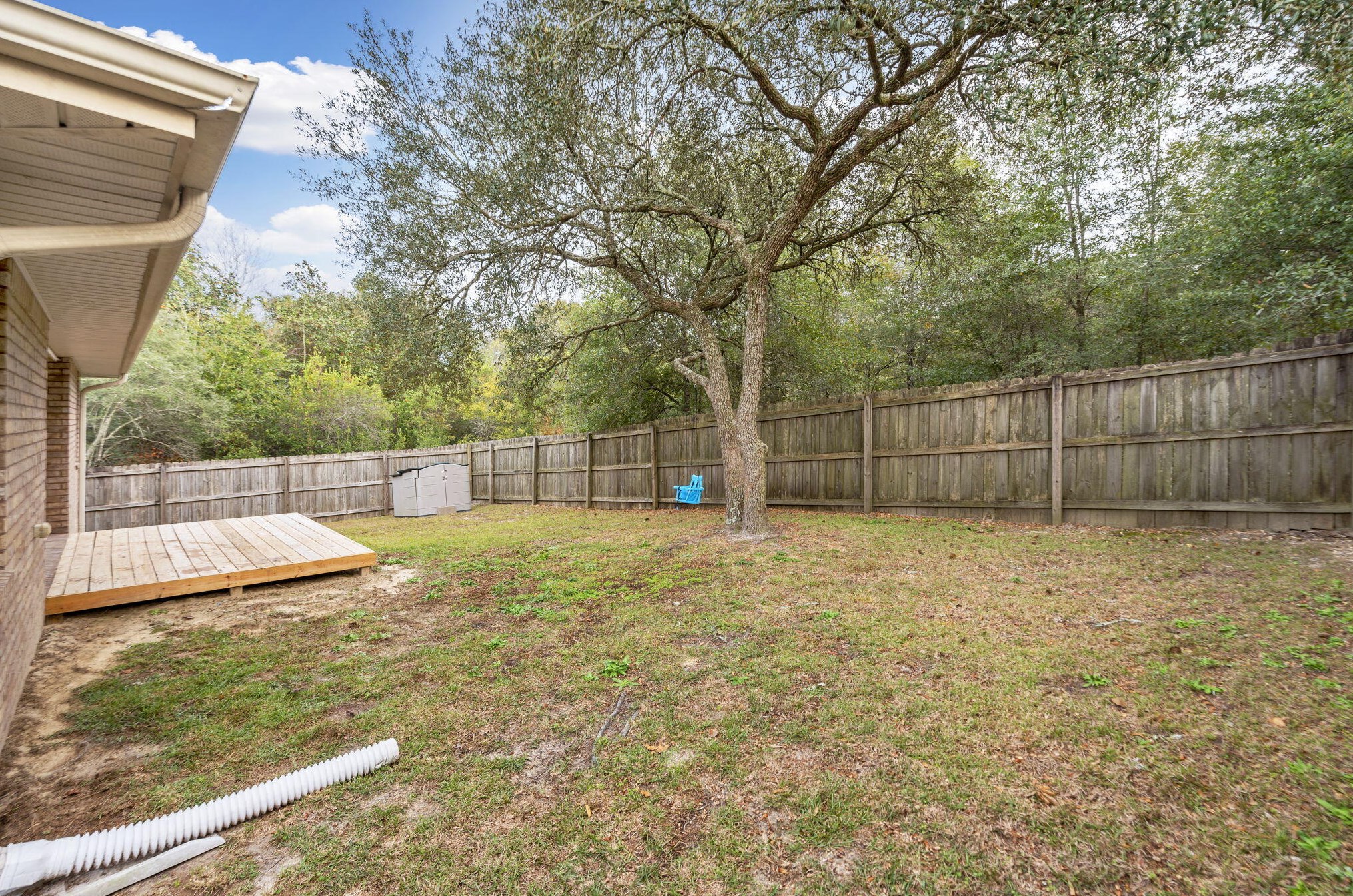 305 Gauntlet Dr, Crestview FL  32539-4366 exterior