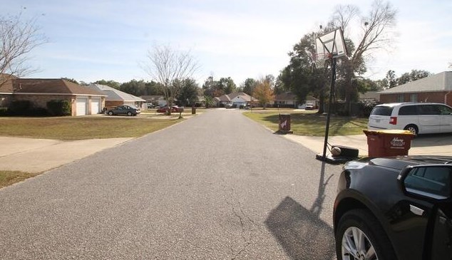 611 Risen Star Dr, Crestview FL  32539-6017 exterior
