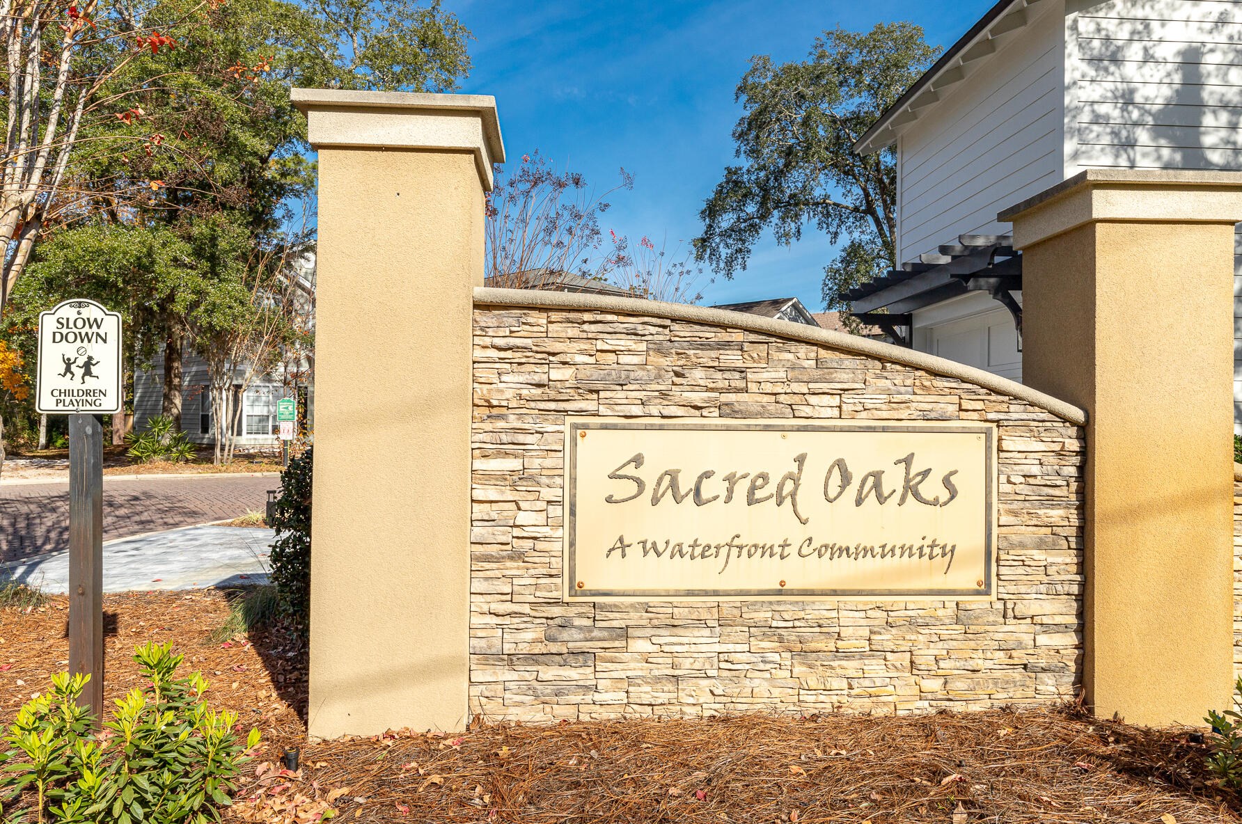 159 Beacon Point Dr, Santa Rosa Beach FL  32459-2611 exterior