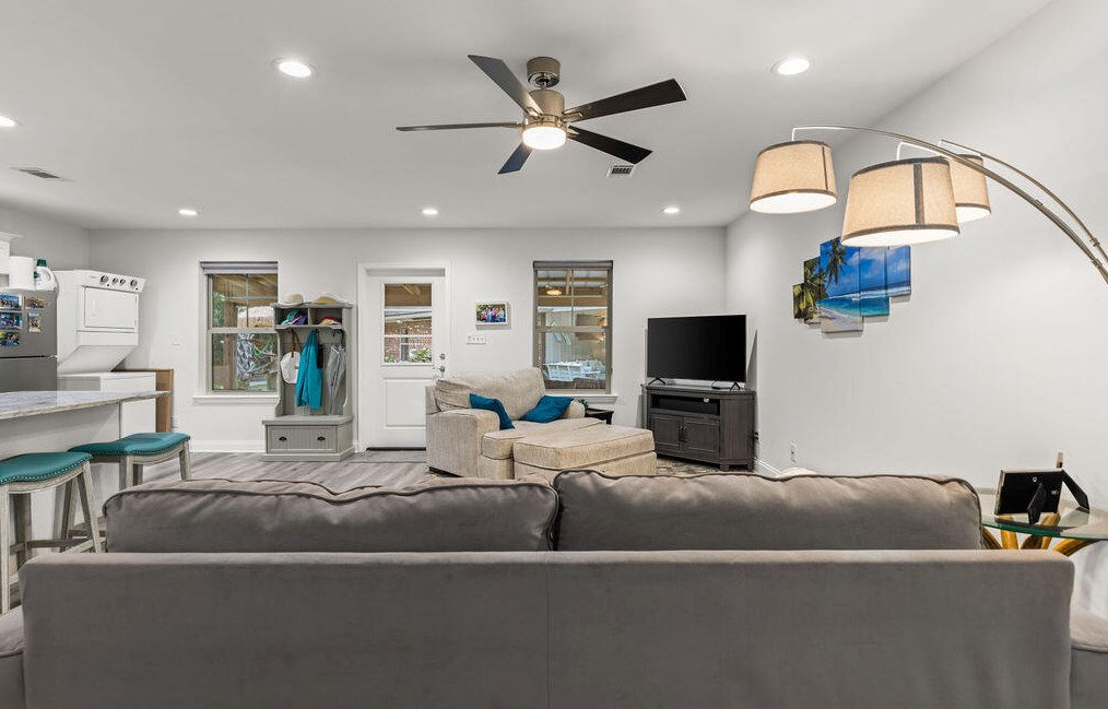 2734 Hugo Ln, Crestview FL  32539-6369 exterior