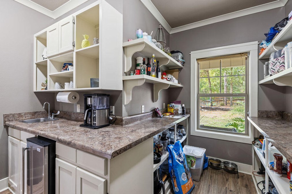 2734 Hugo Ln, Crestview FL  32539-6369 exterior