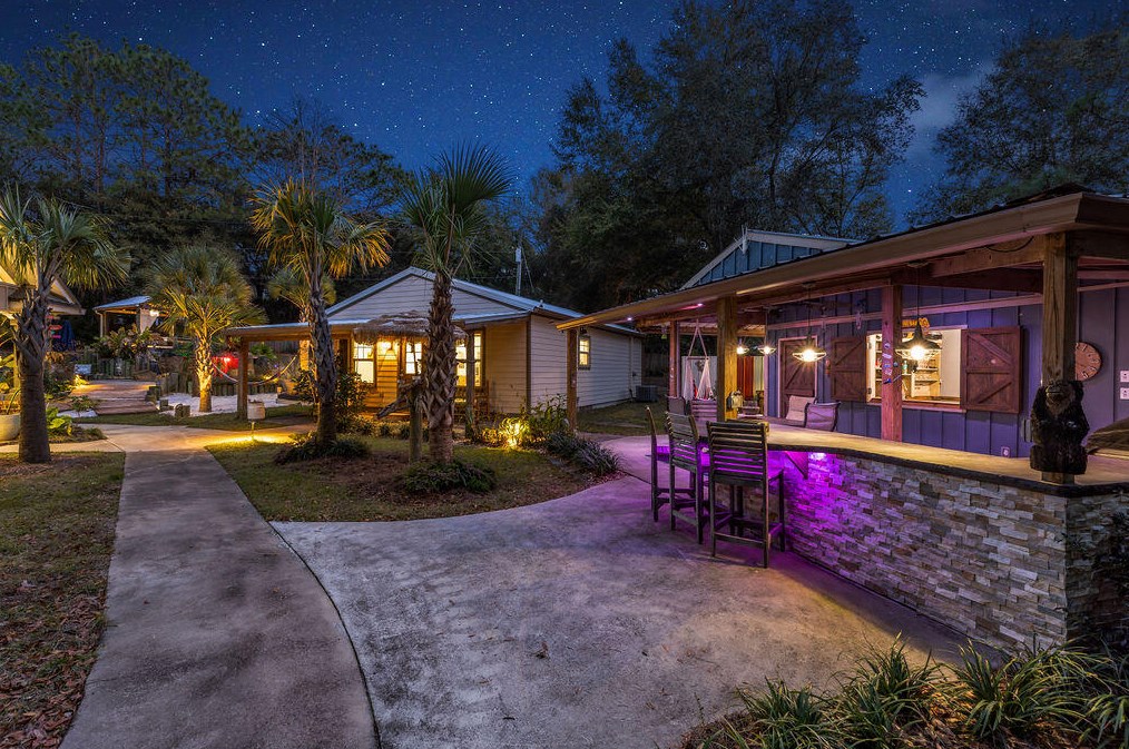 2734 Hugo Ln, Crestview FL  32539-6369 exterior