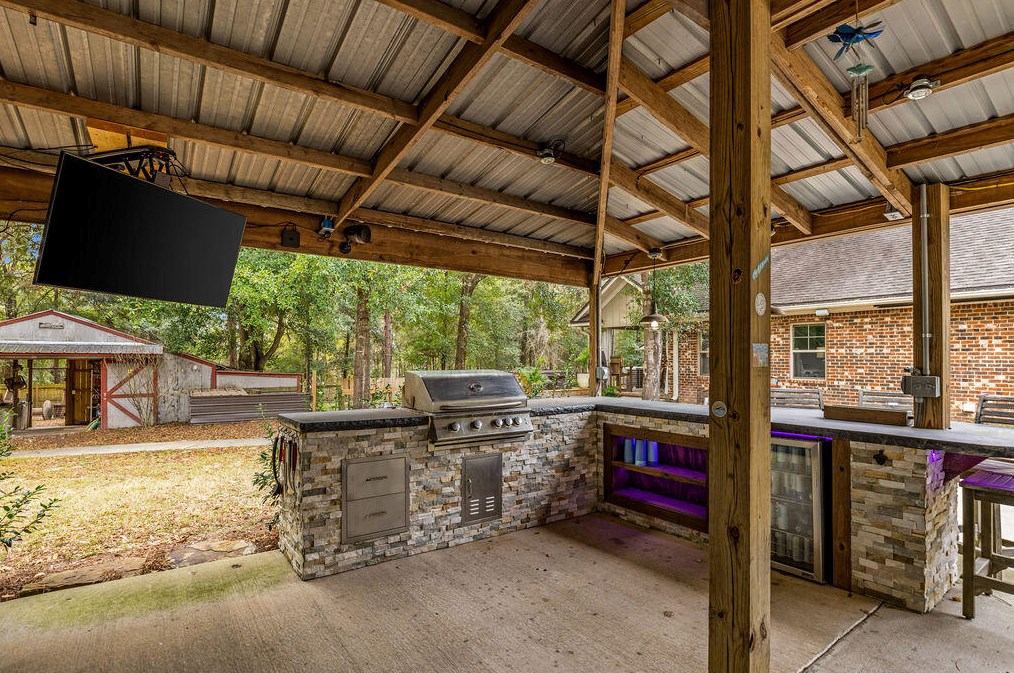 2734 Hugo Ln, Crestview FL  32539-6369 exterior