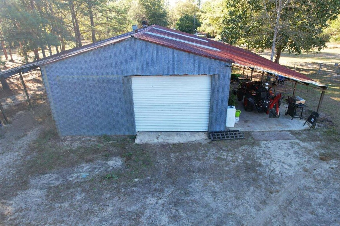5299 Fairfield Dr, Crestview FL  32536-5415 exterior