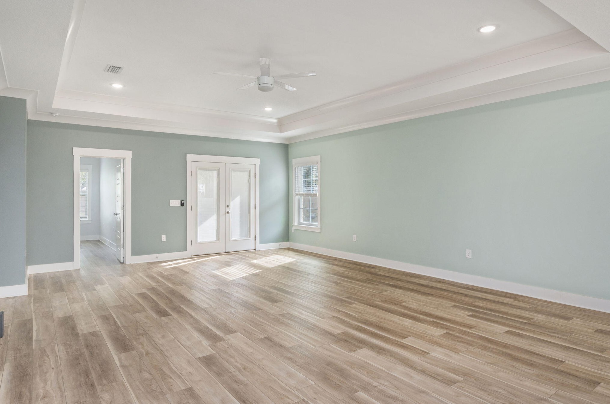 1413 Cedar St, Niceville FL  32578-9747 exterior