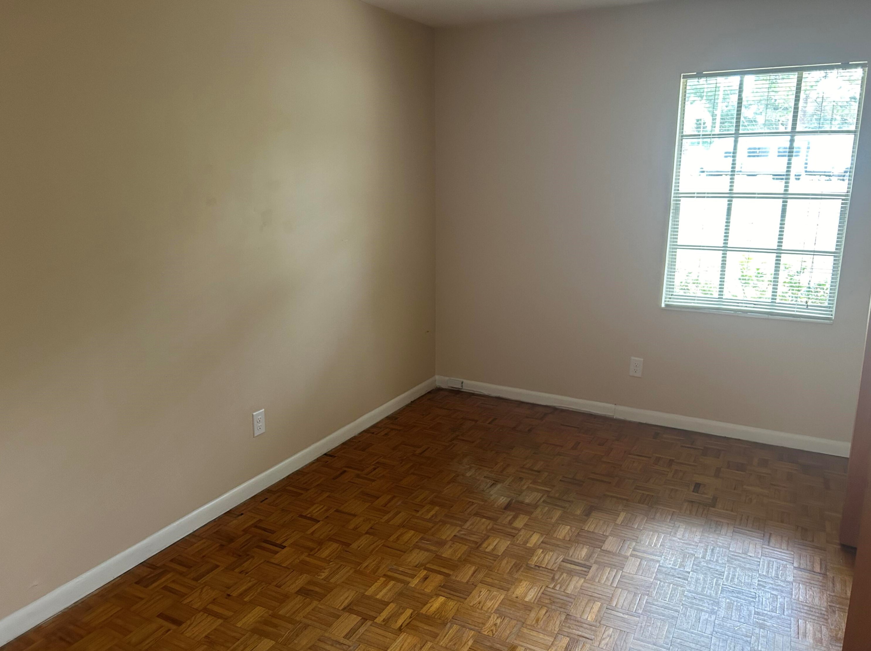 626 Mayflower Ave, Fort Walton Beach FL  32547-3166 exterior