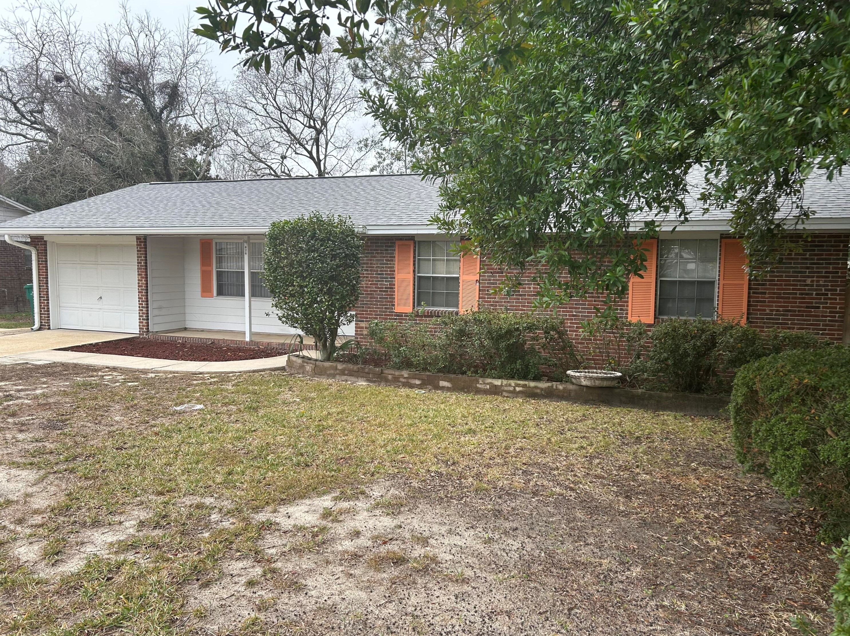 626 Mayflower Ave, Fort Walton Beach FL  32547-3166 exterior