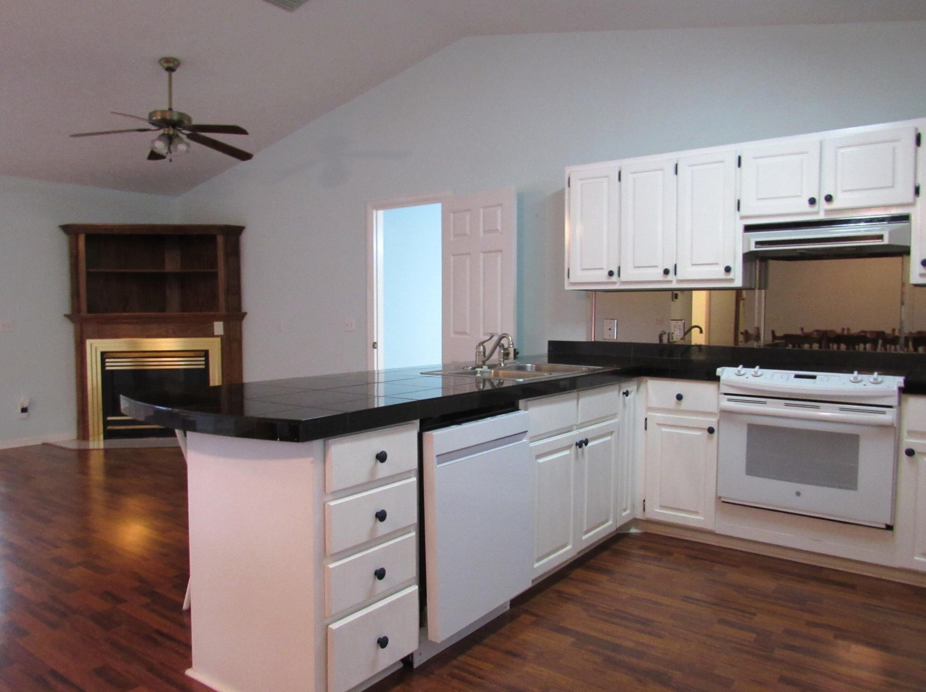 180 Oleander Cir, Panama City FL 32413-2635 exterior