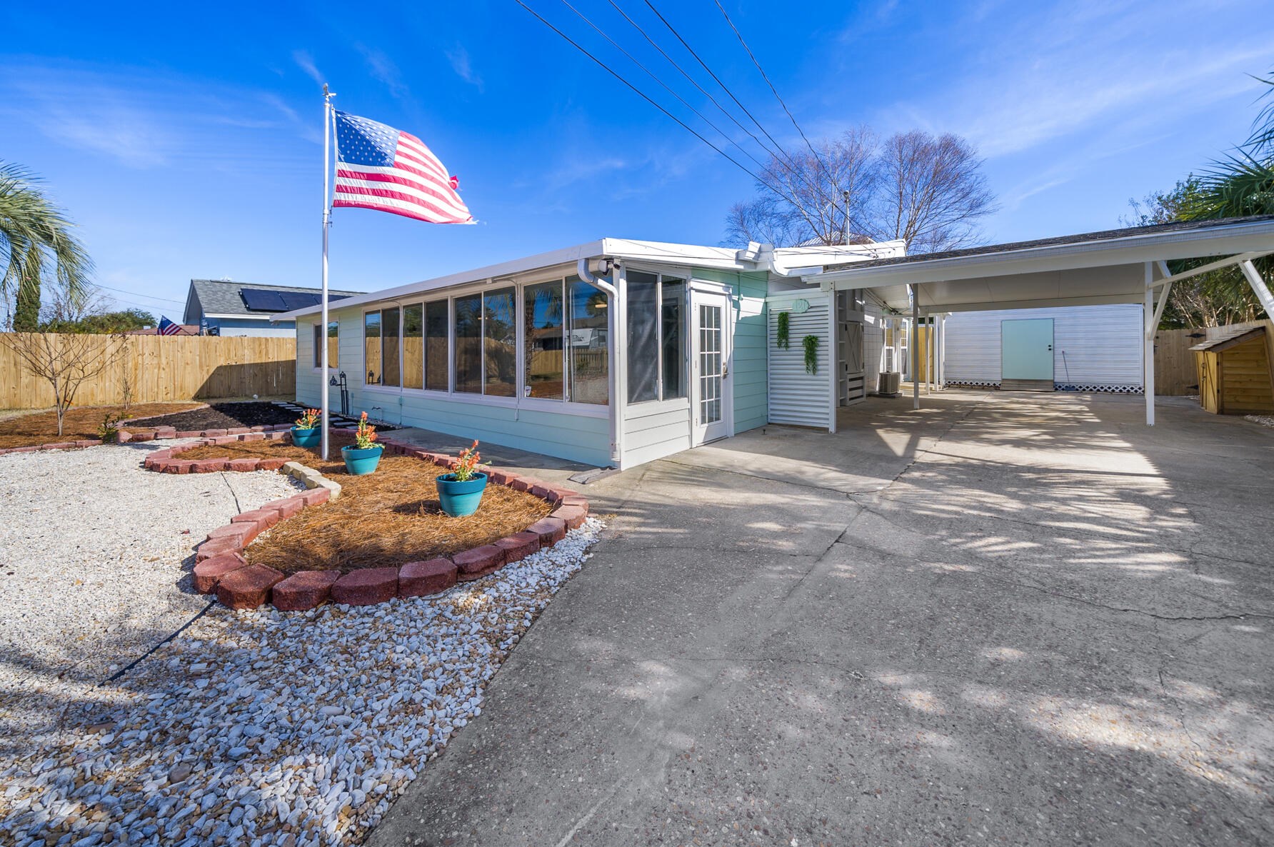 121 Sonata Cir, Panama City FL  32413-2660 exterior