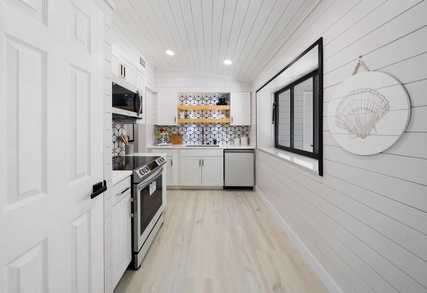 121 Sonata Cir, Panama City FL  32413-2660 exterior