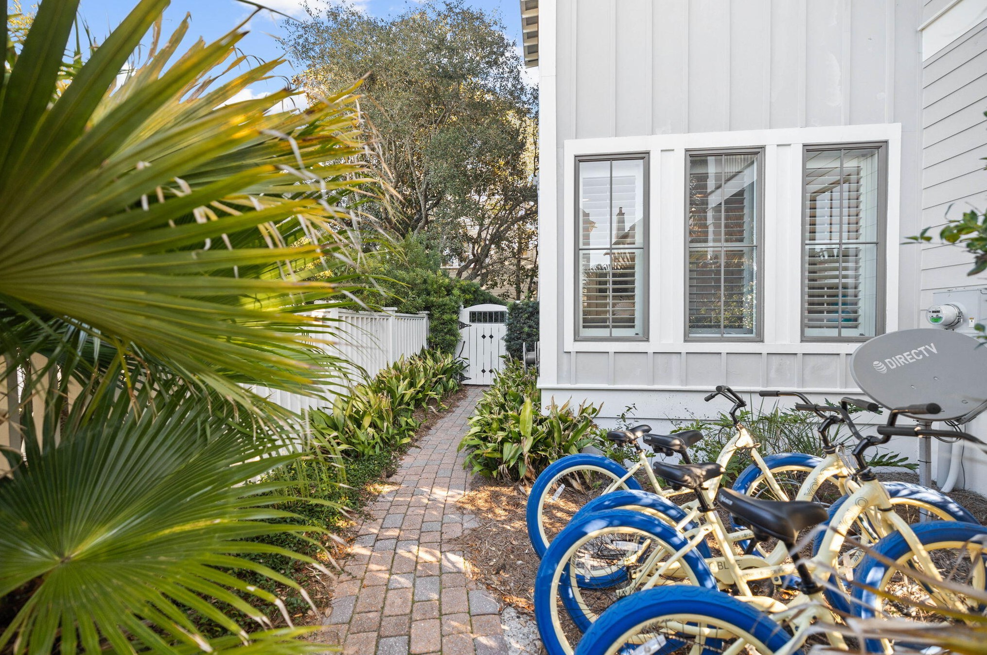 2647 County Highway 30a, Santa Rosa Beach FL  32459-6546 exterior