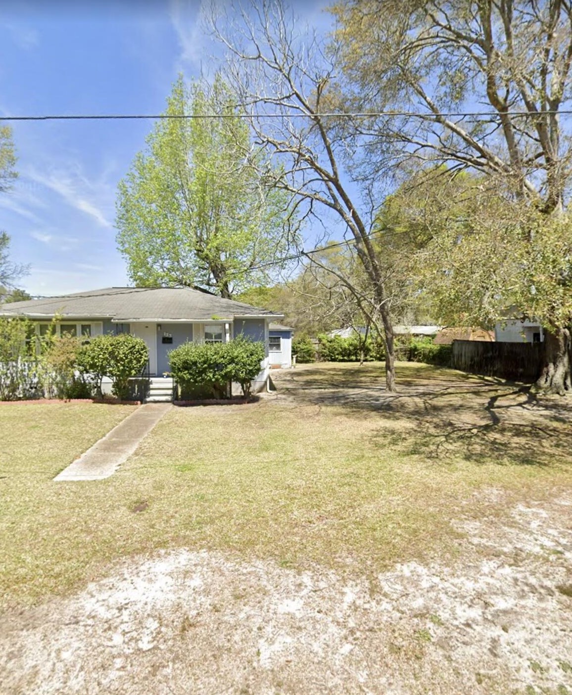 133 Rainbow Dr, Fort Walton Beach FL  32548-4329 exterior