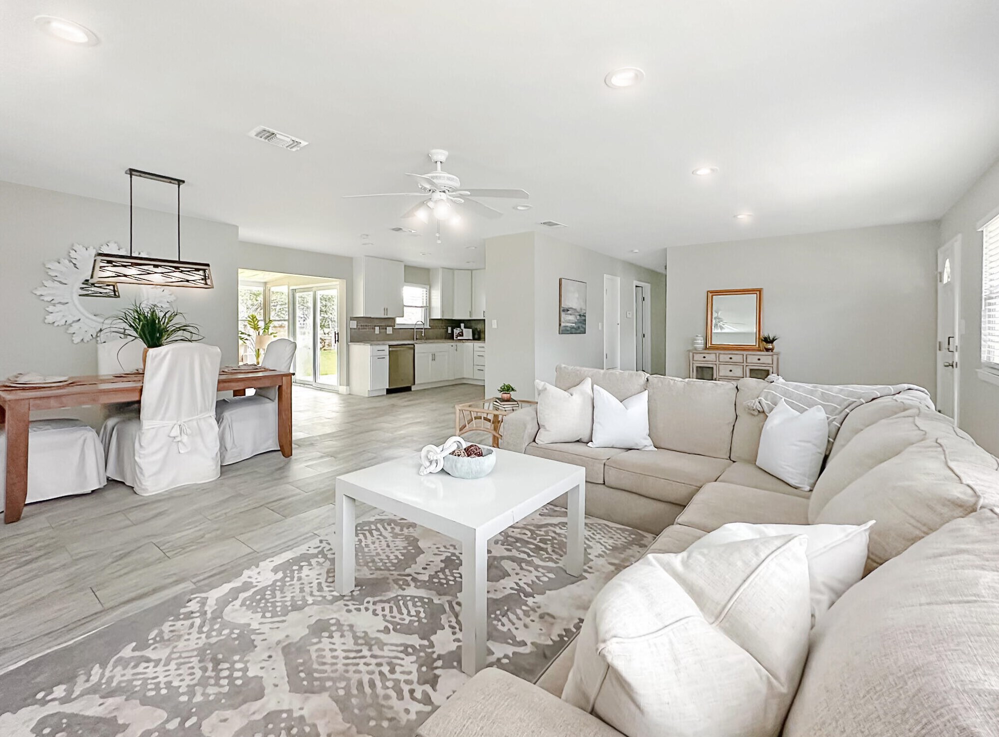 7 Deal Ave, Fort Walton Beach FL  32548-4527 exterior