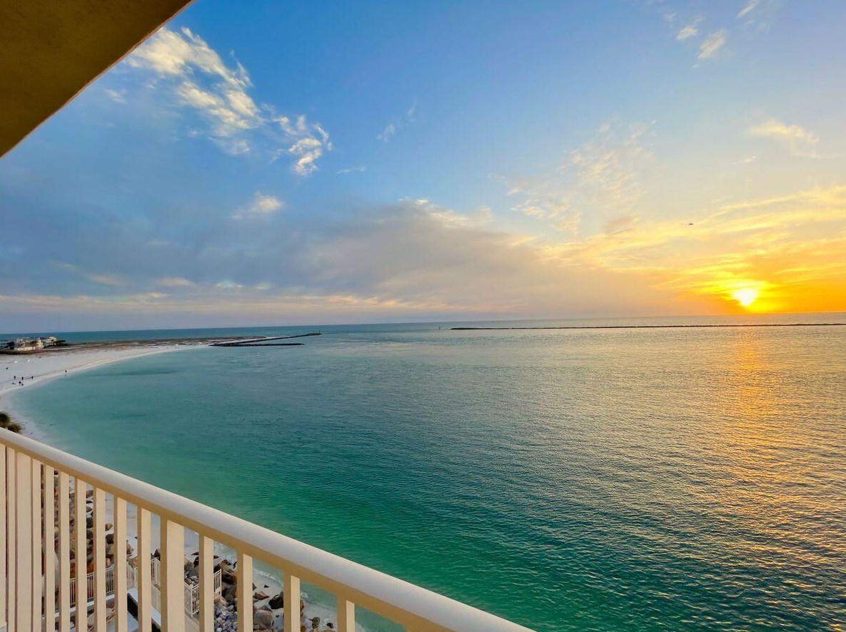 240 Gulf Shore Dr, Destin FL  32541-3089 exterior