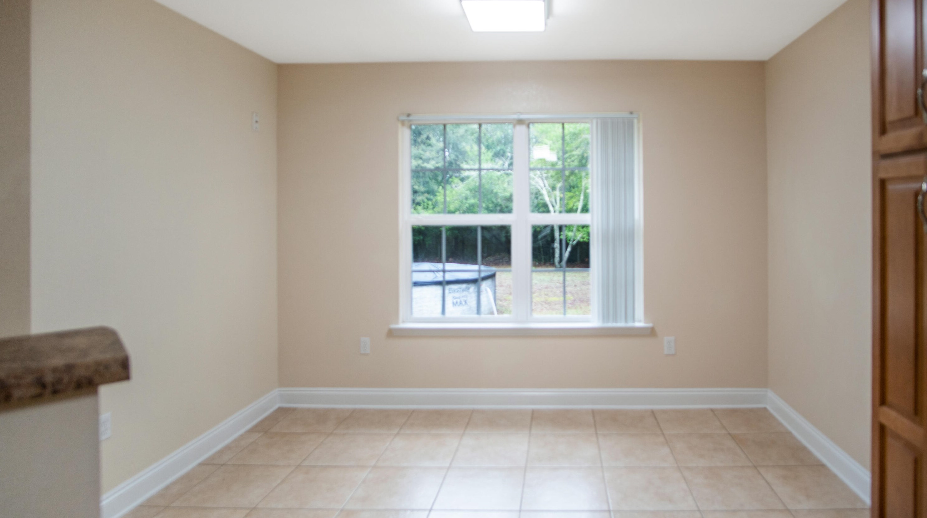 121 Hillwood Dr, Crestview FL  32539-8501 exterior