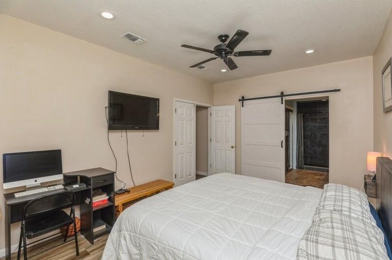 367 Canterbury Cir, Fort Walton Beach FL  32548-4588 exterior