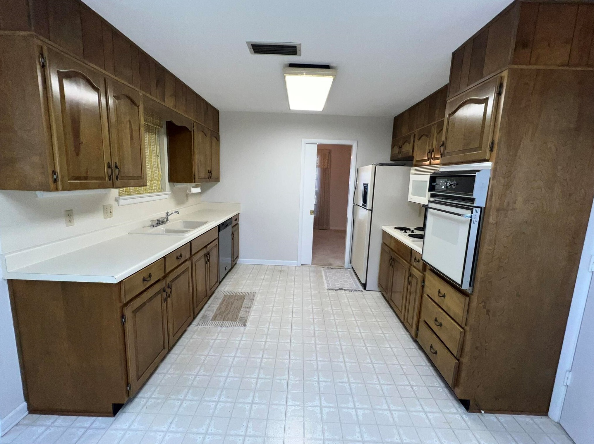 18 Sherwood Rd, Fort Walton Beach FL  32547-1635 exterior