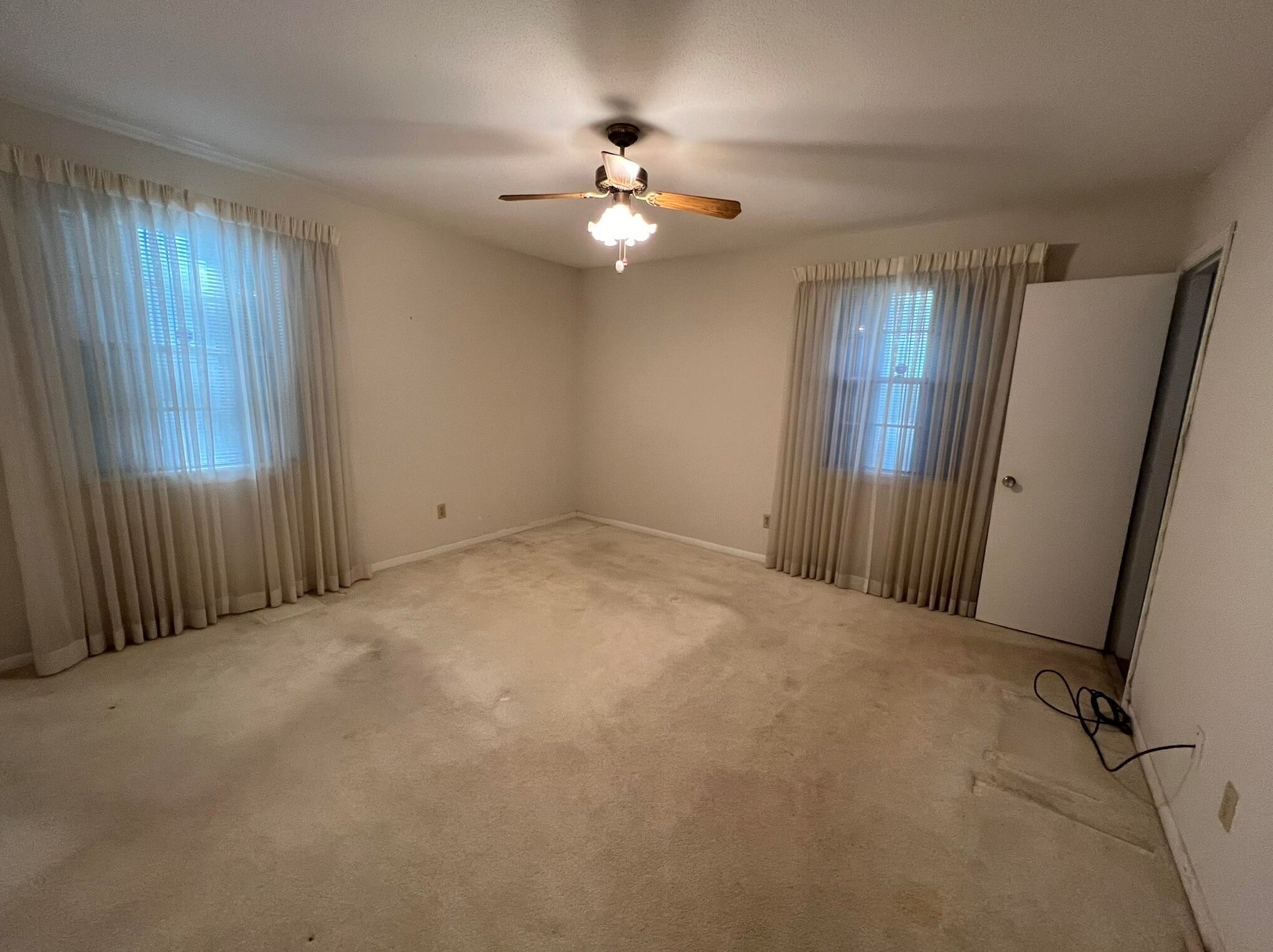 18 Sherwood Rd, Fort Walton Beach FL  32547-1635 exterior