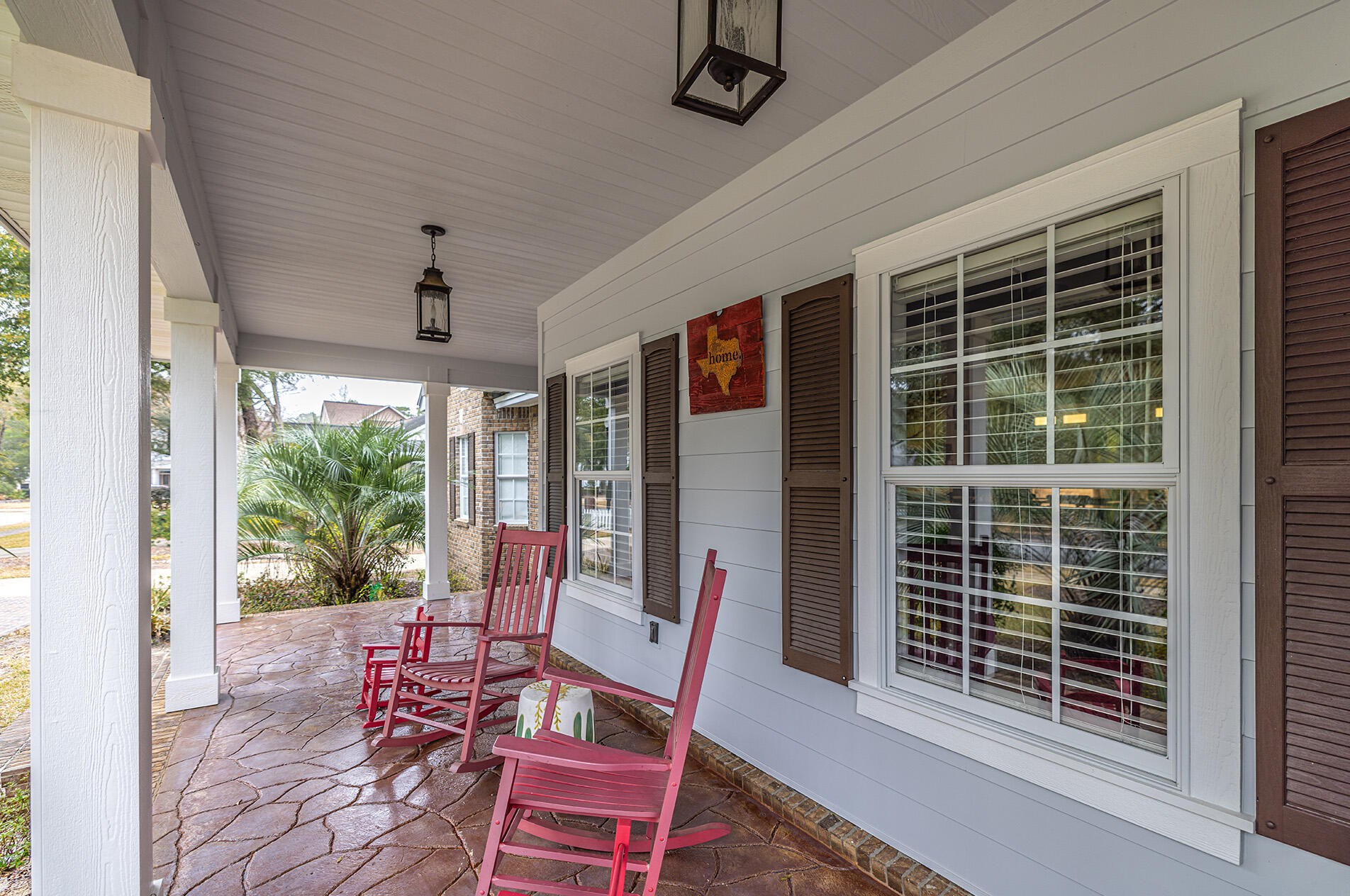 1729 Bolton Village Ln, Niceville FL  32578-8739 exterior