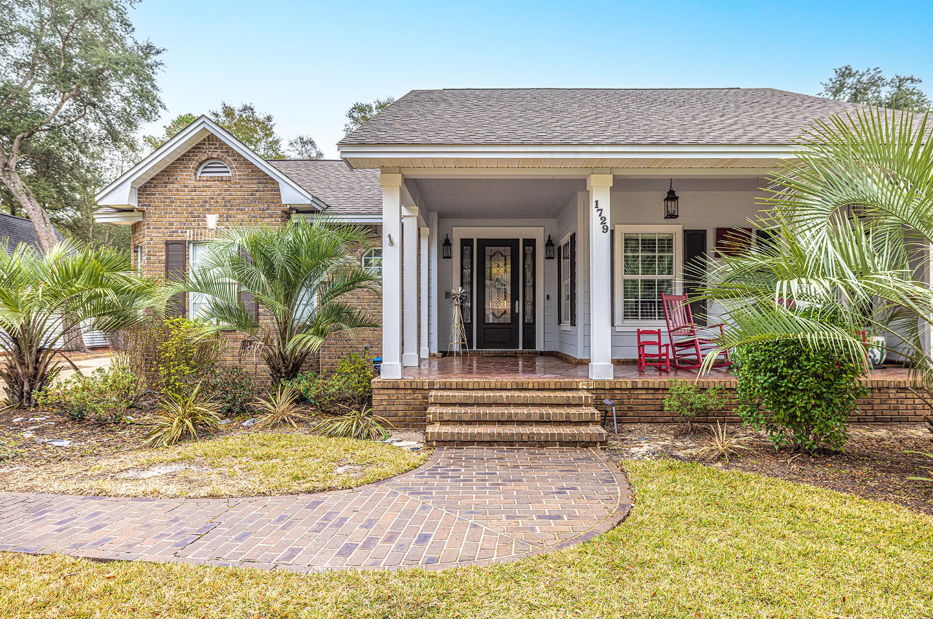 1729 Bolton Village Ln, Niceville FL  32578-8739 exterior