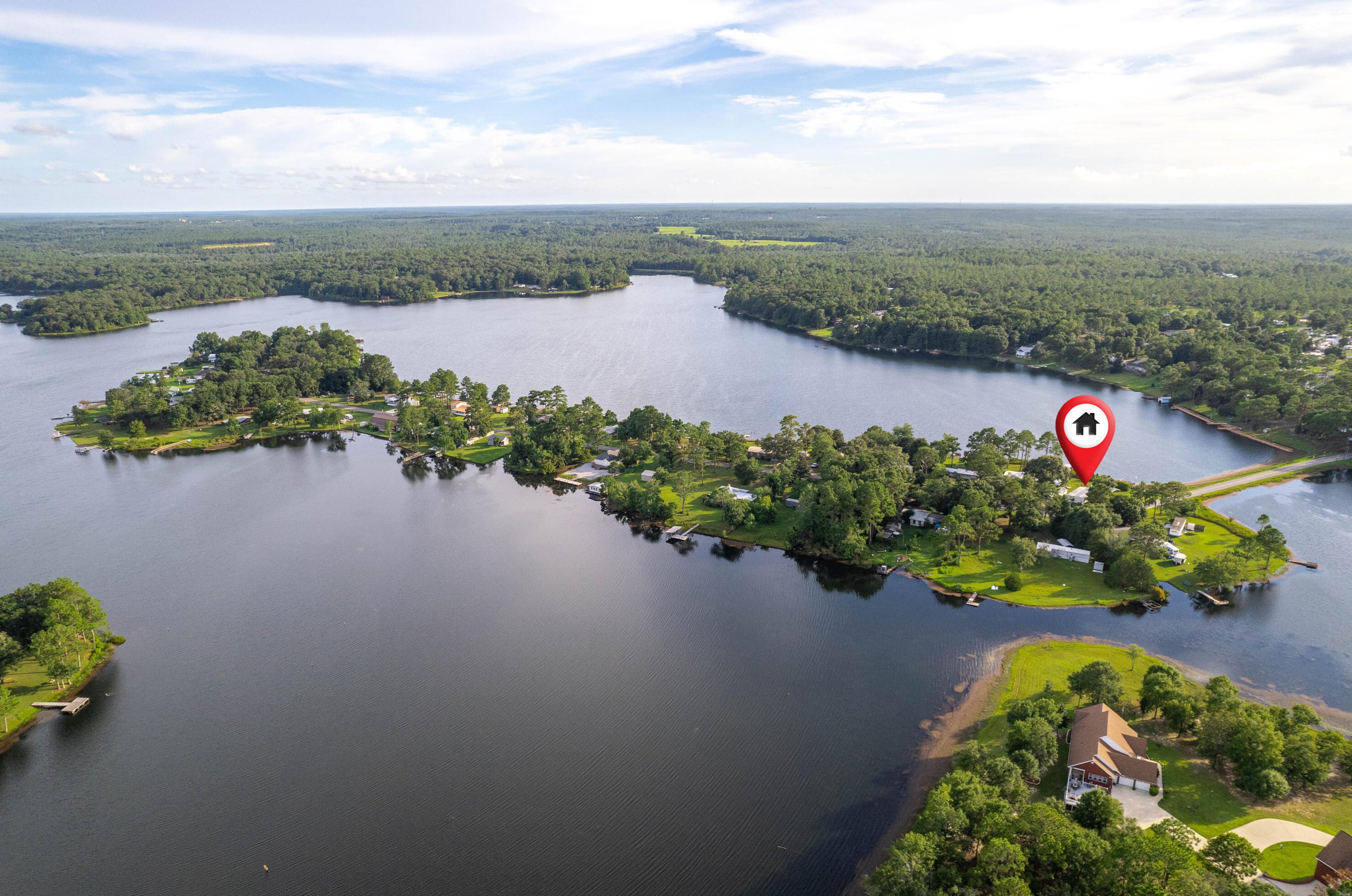 566 Paradise Island Dr, Defuniak Springs FL  32433-7072 exterior