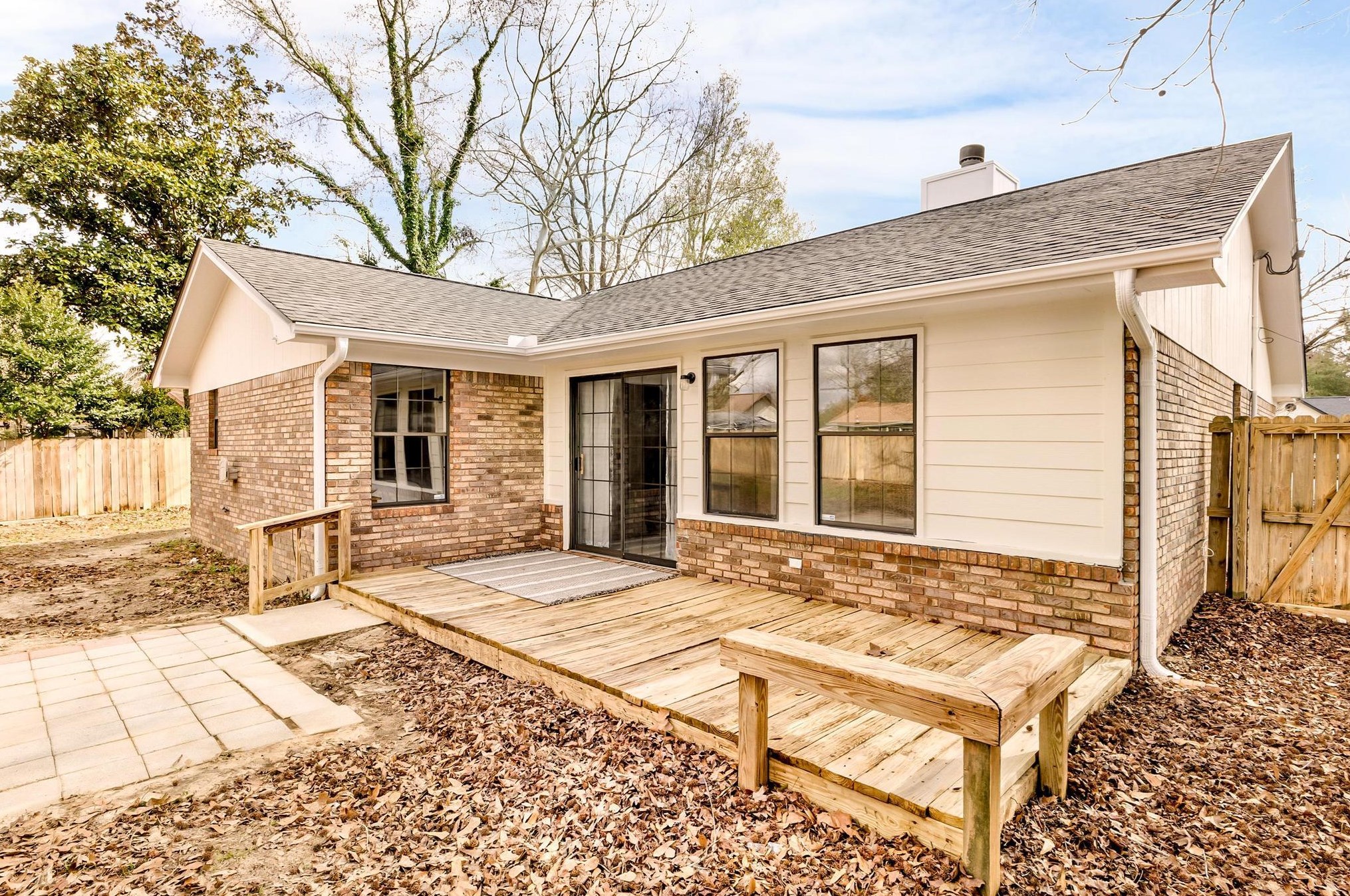 406 Ashley Dr, Crestview FL  32536-9293 exterior