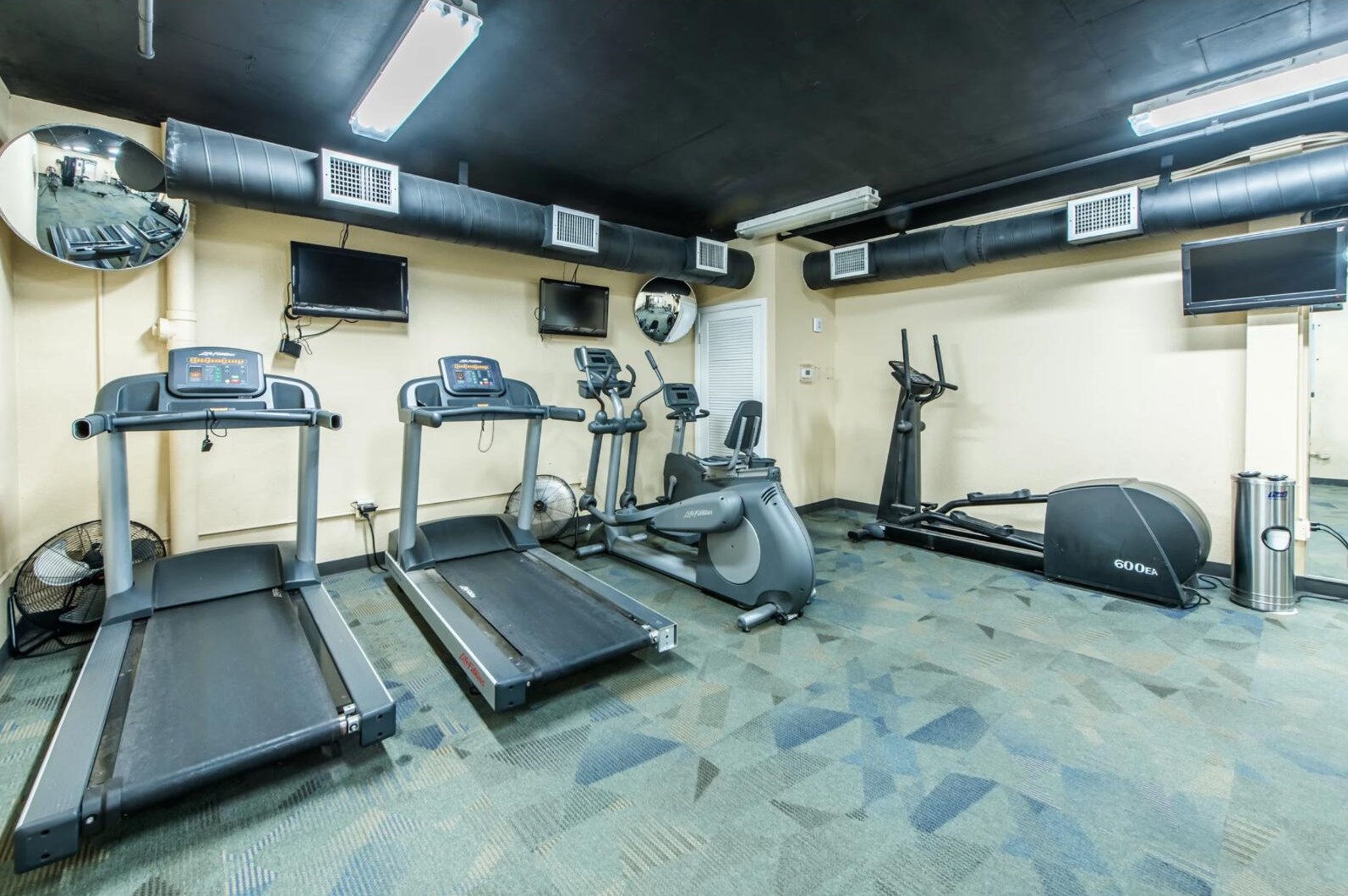 1751 Scenic Highway 98, Destin FL 32541-8542 exterior