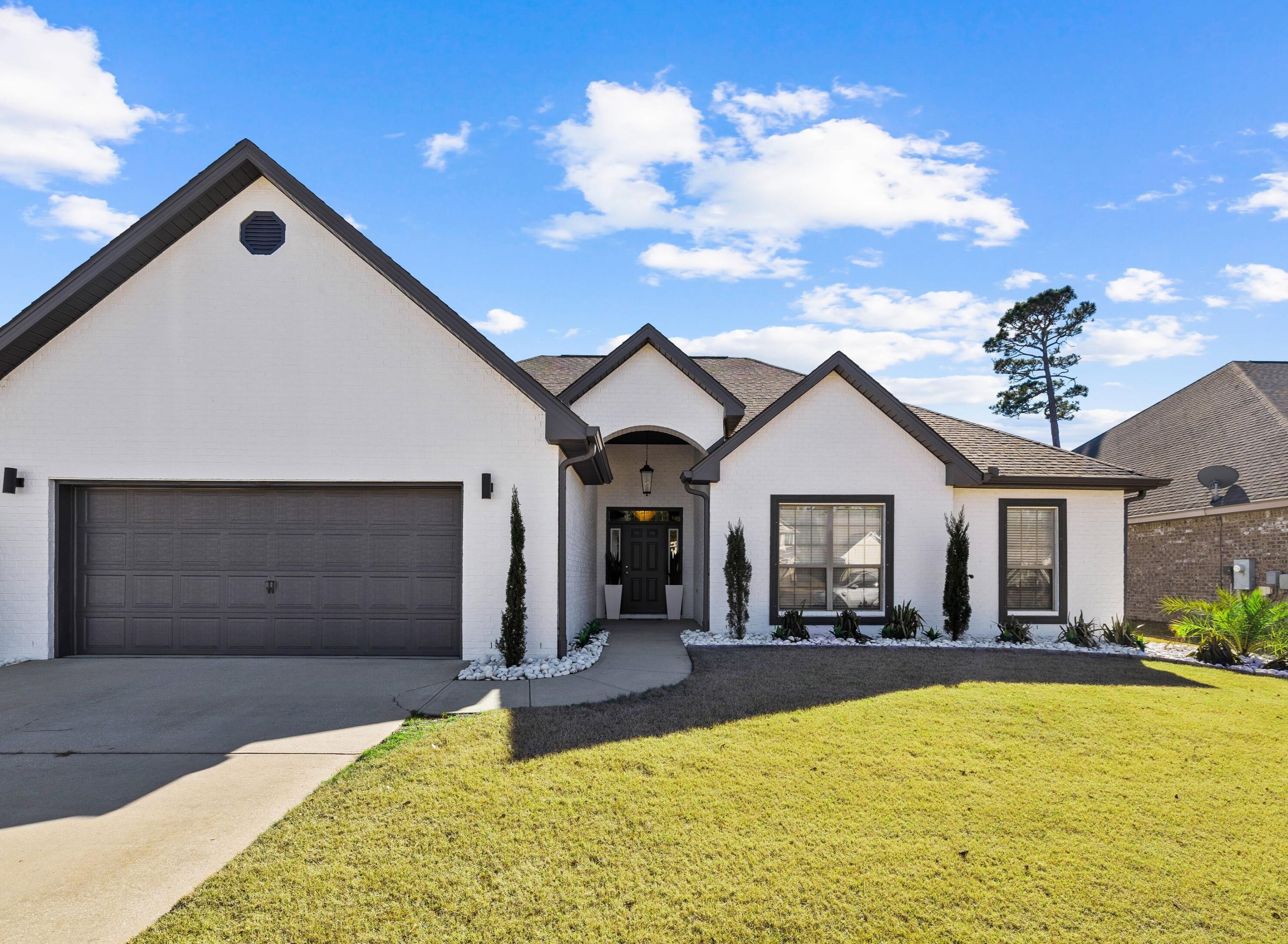 461 Whispering Lake Dr, Santa Rosa Beach FL  32459-4293 exterior