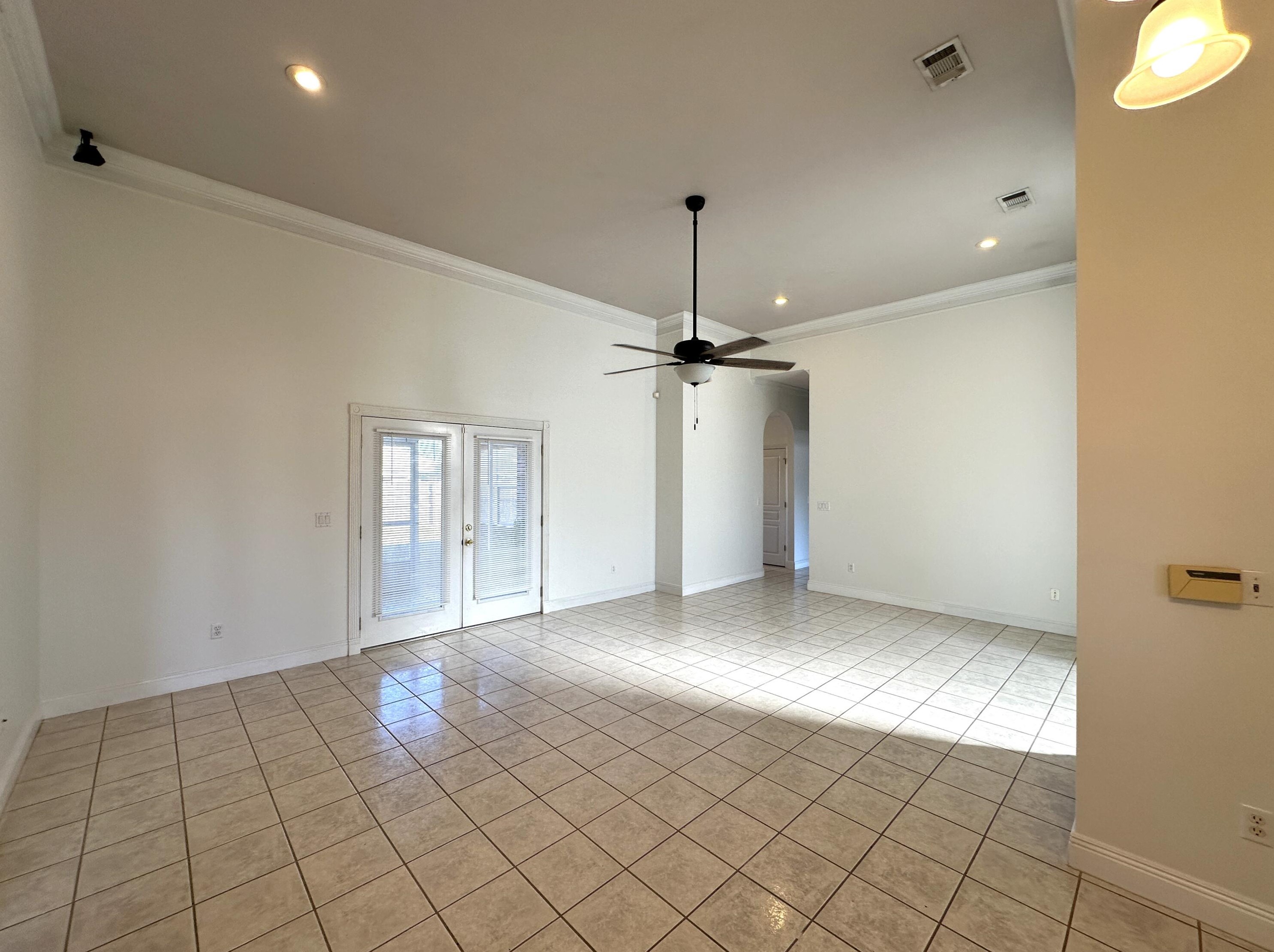 543 Tom Sawyer Ln, Crestview FL  32536-5264 exterior