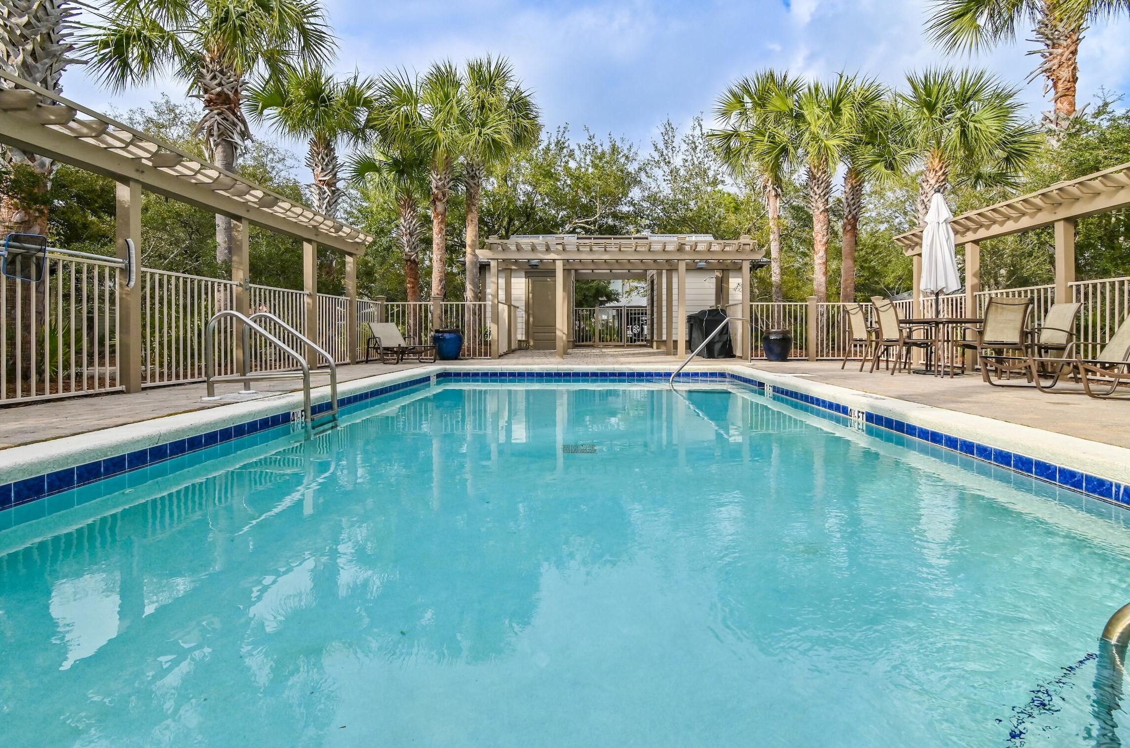 72 Summit Dr, Santa Rosa Beach FL  32459-4281 exterior