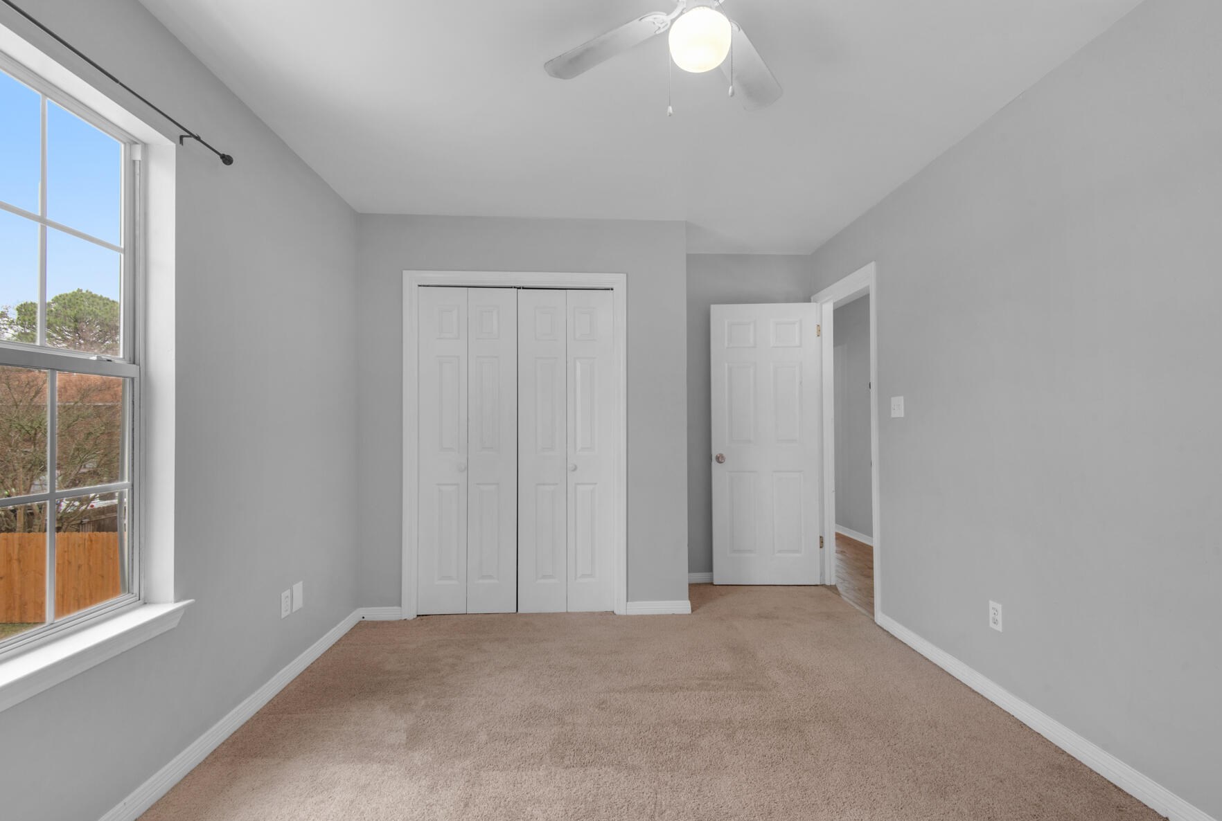 17 Ruby Cir, Mary Esther FL  32569-2600 exterior