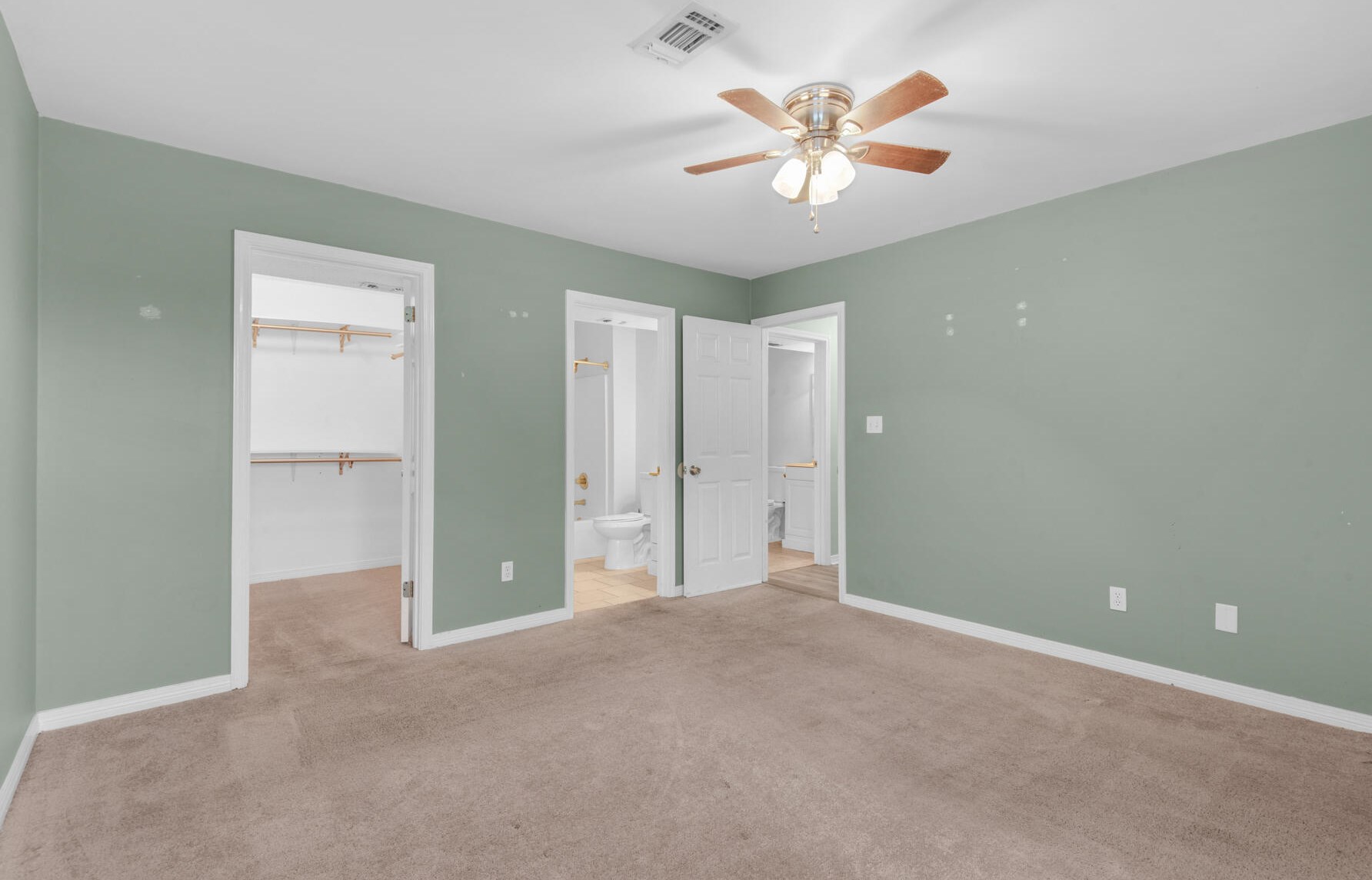 17 Ruby Cir, Mary Esther FL  32569-2600 exterior