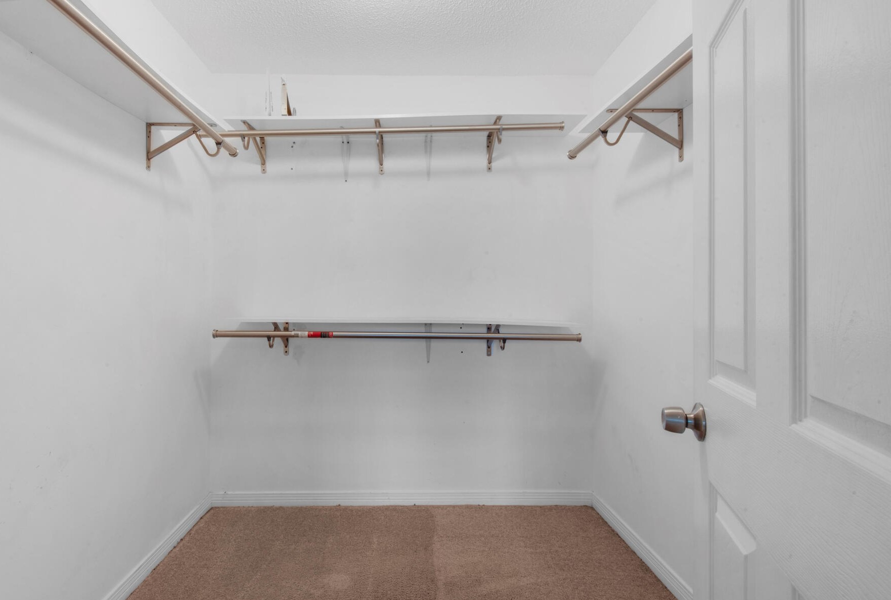 17 Ruby Cir, Mary Esther FL  32569-2600 exterior