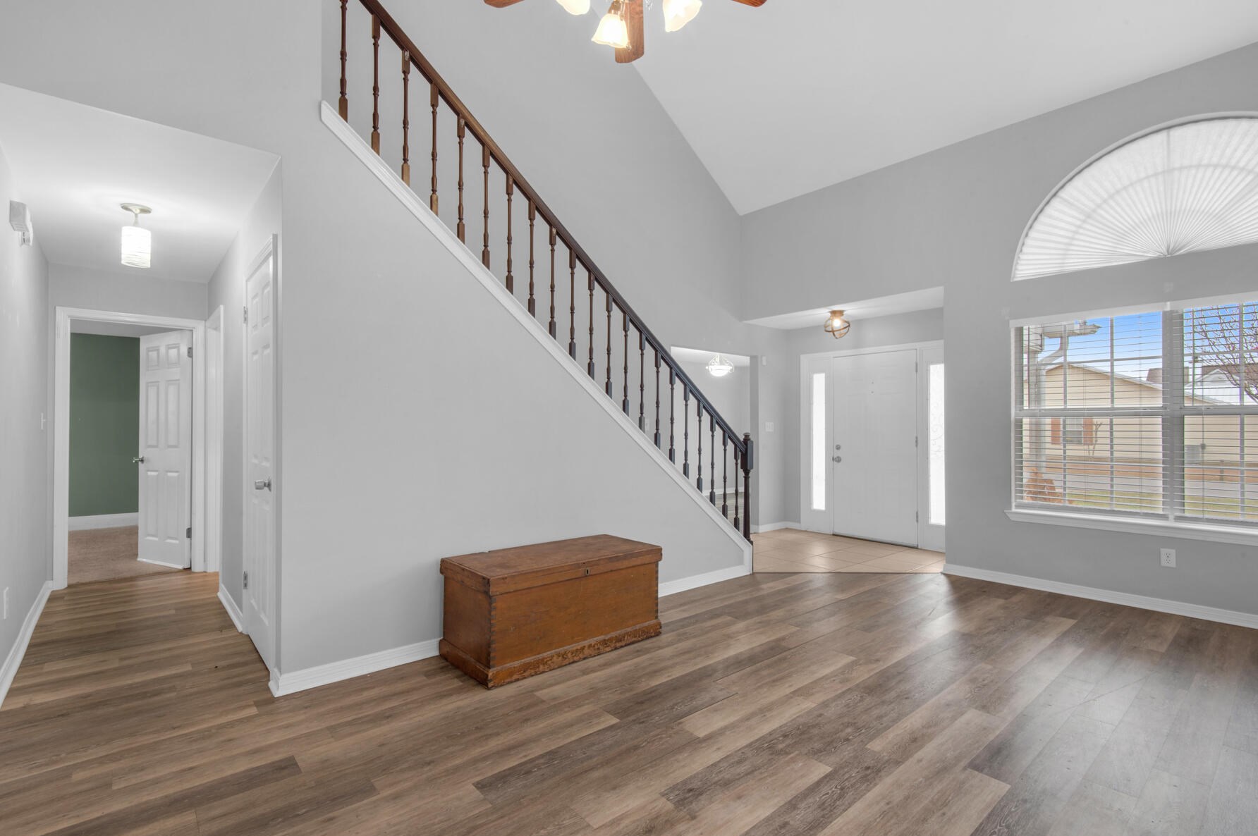 17 Ruby Cir, Mary Esther FL  32569-2600 exterior