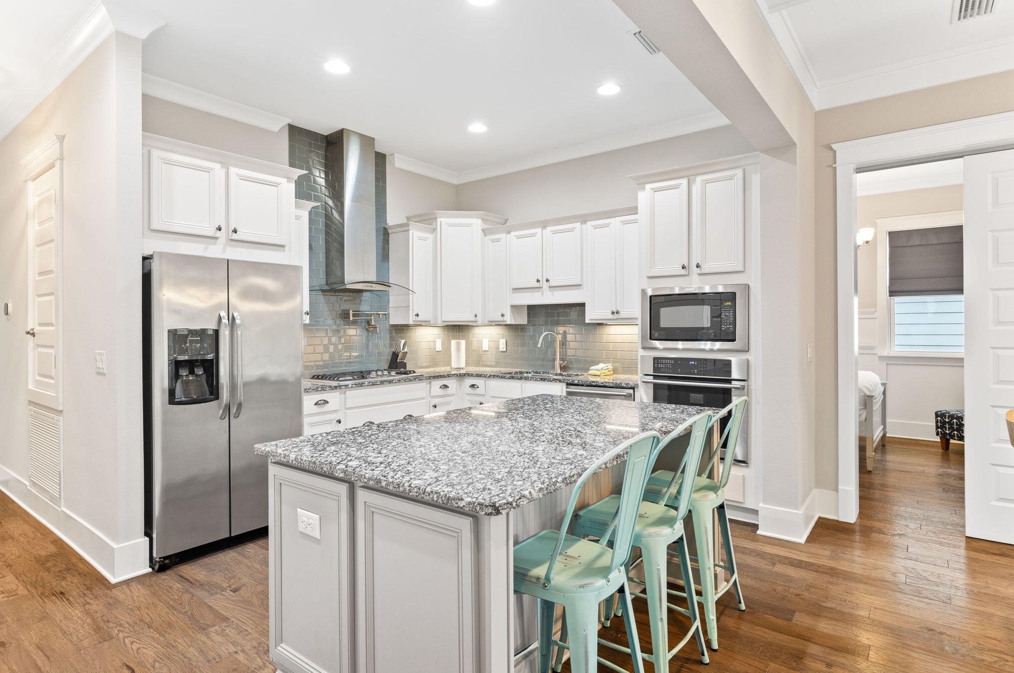 162 Emerald Beach Cir, Santa Rosa Beach FL  32459-0015 exterior