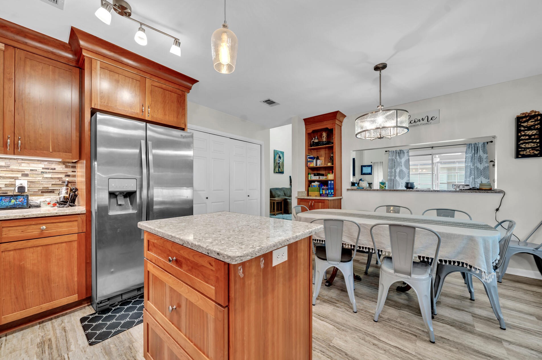 721 Putter Dr, Niceville FL  32578-3838 exterior