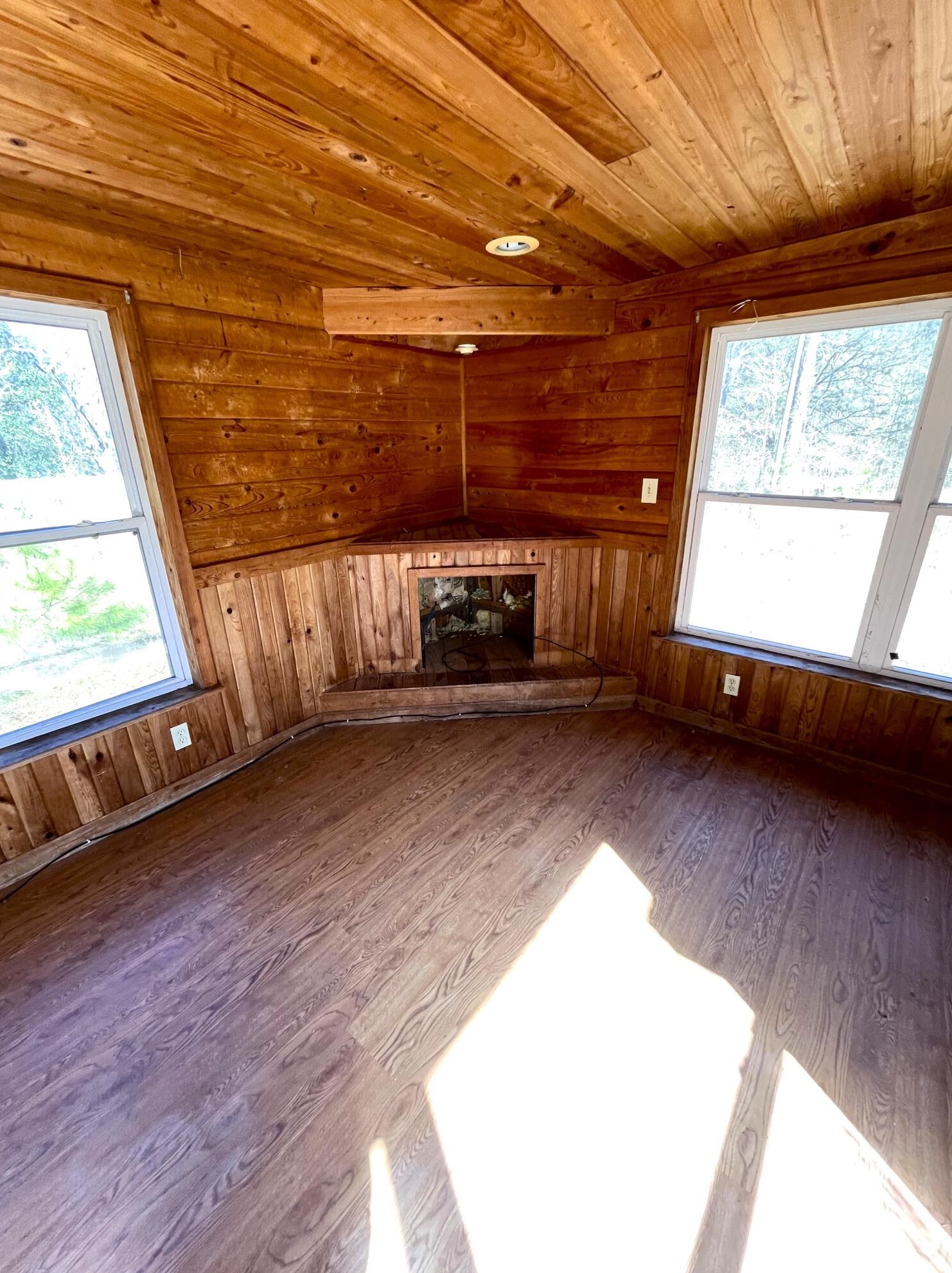 2061 G M C Ln, Crestview FL  32536-8422 exterior