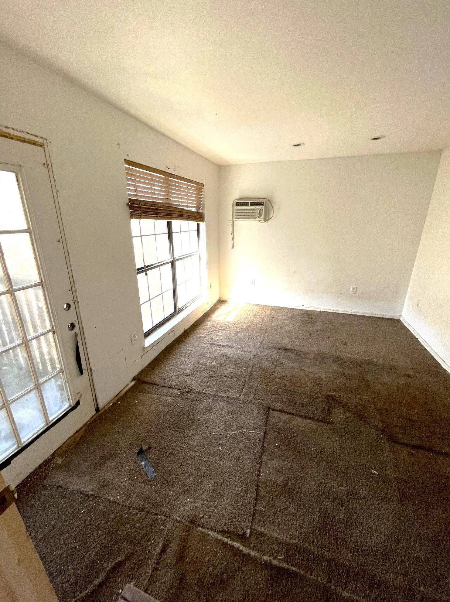 2061 G M C Ln, Crestview FL  32536-8422 exterior
