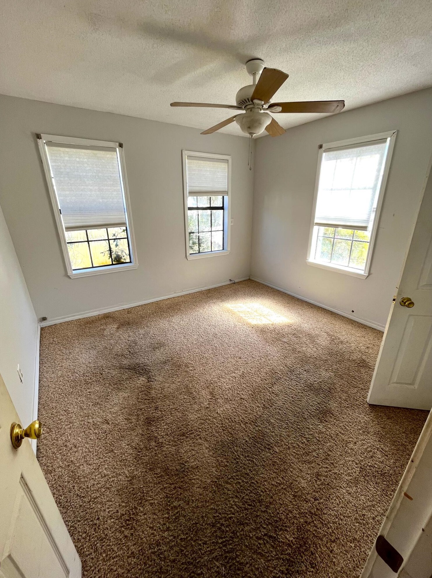 2061 G M C Ln, Crestview FL  32536-8422 exterior