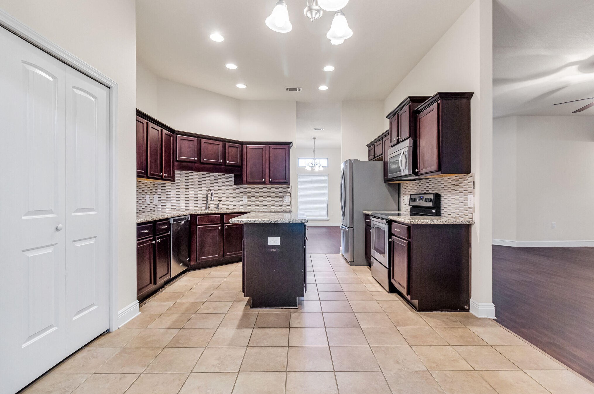 3102 Edelstein Dr, Crestview FL  32539-9034 exterior