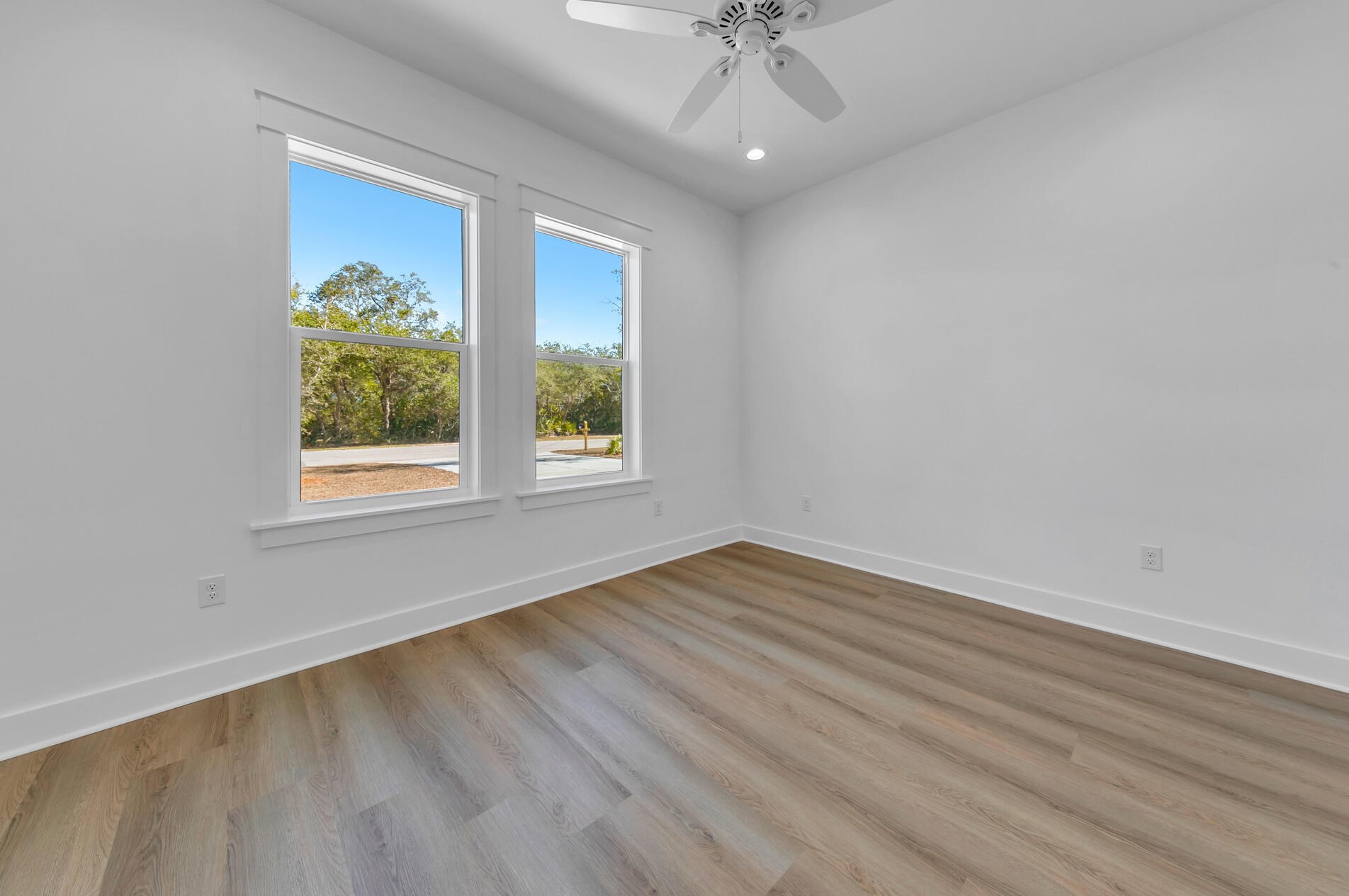 1536 Nursery Rd, Santa Rosa Beach FL  32459-5204 exterior