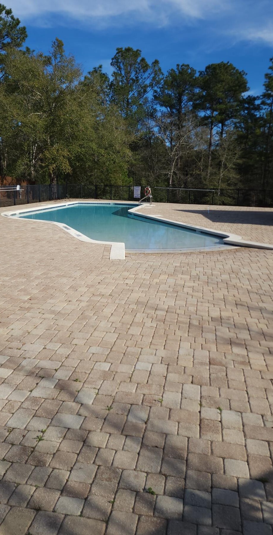 5739 Marigold Loop, Crestview FL  32539-8406 exterior